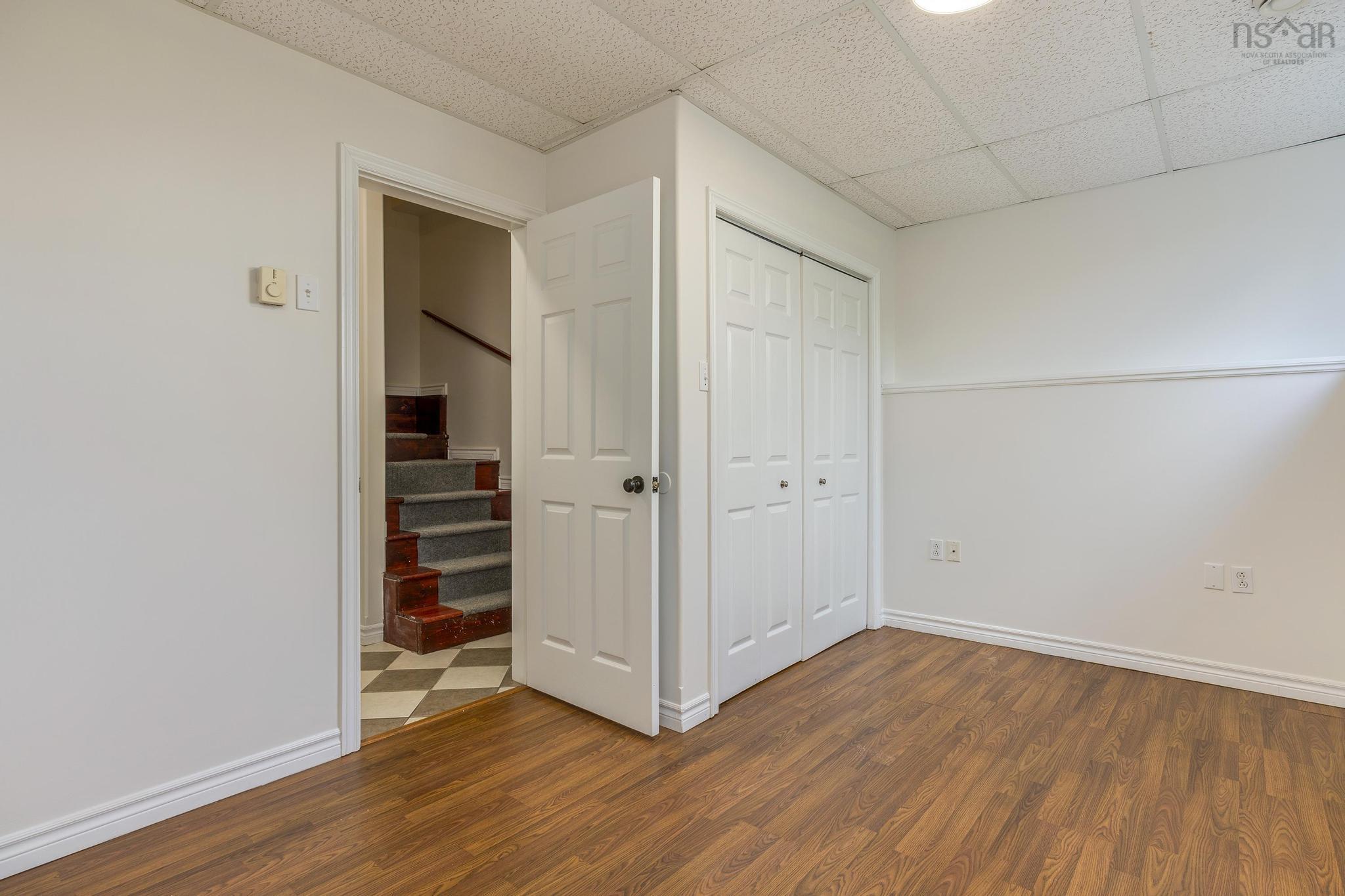 View image 21