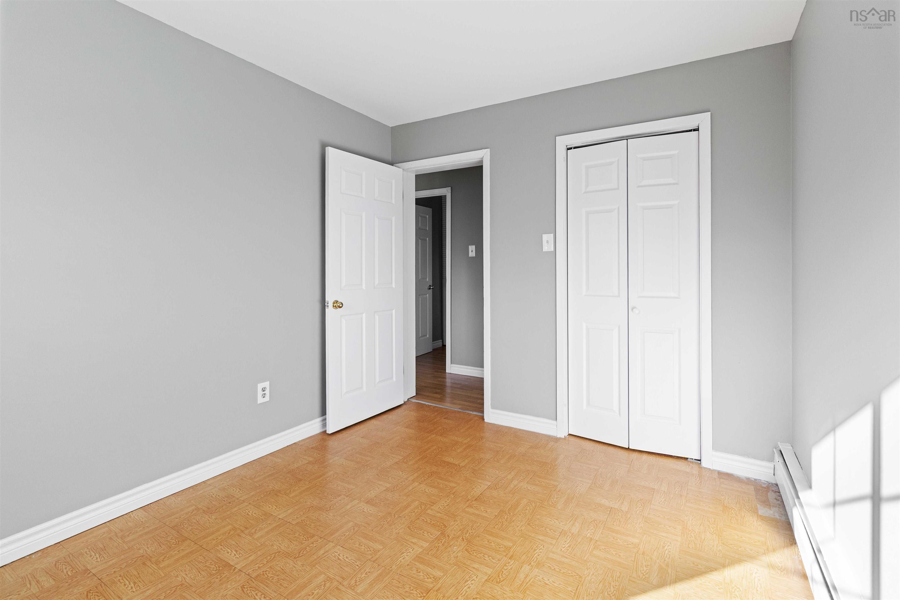 View image 4