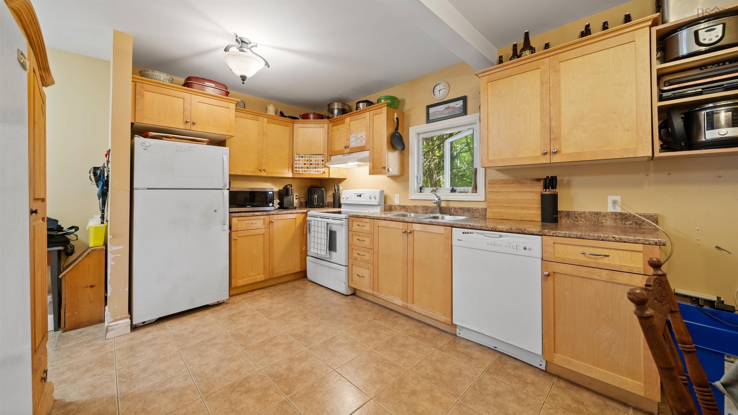 View image 9