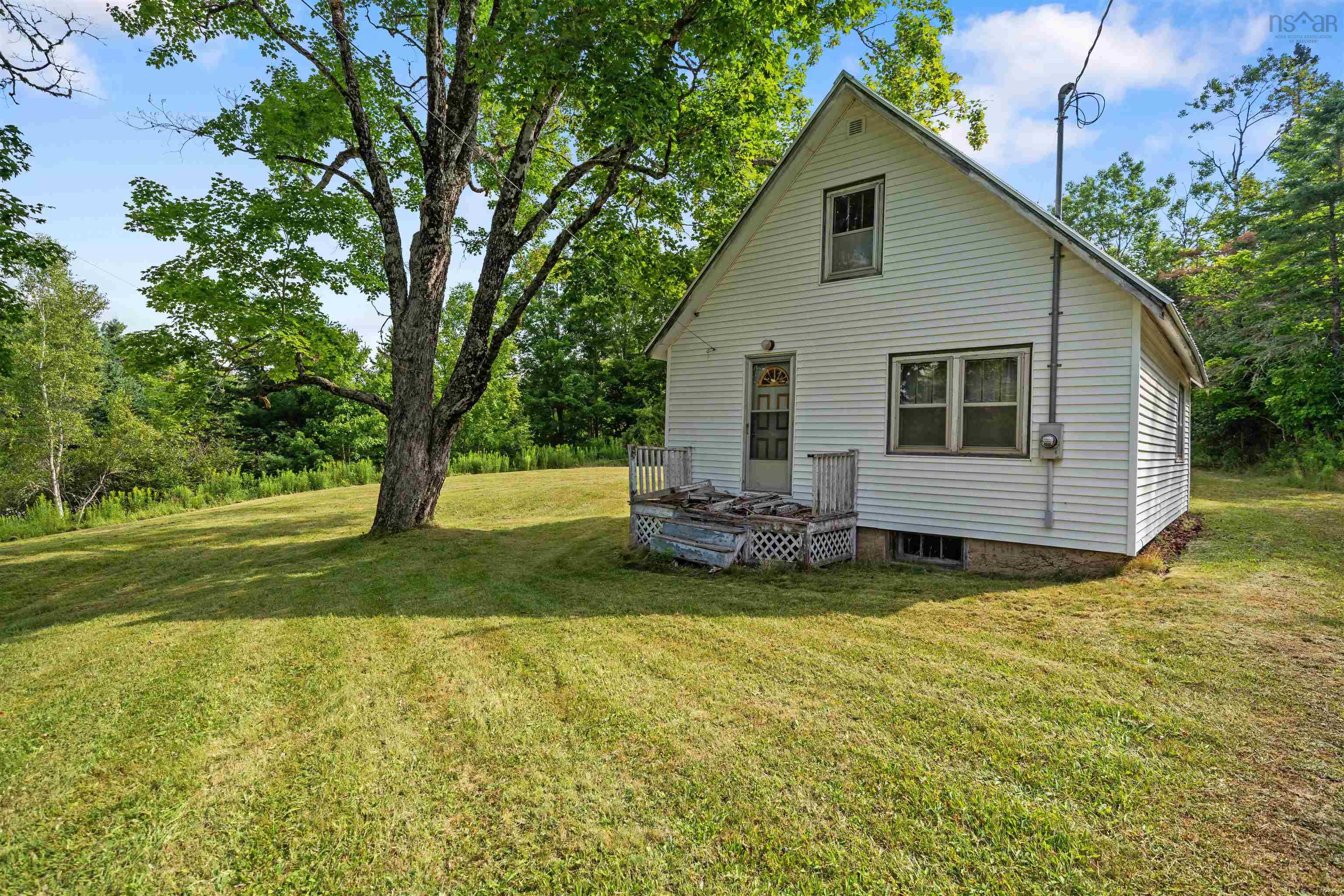 View image 11