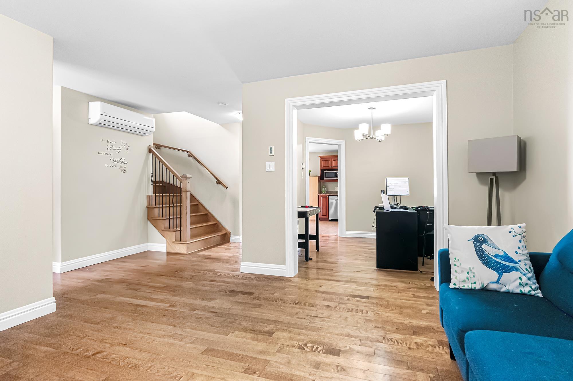 View image 8