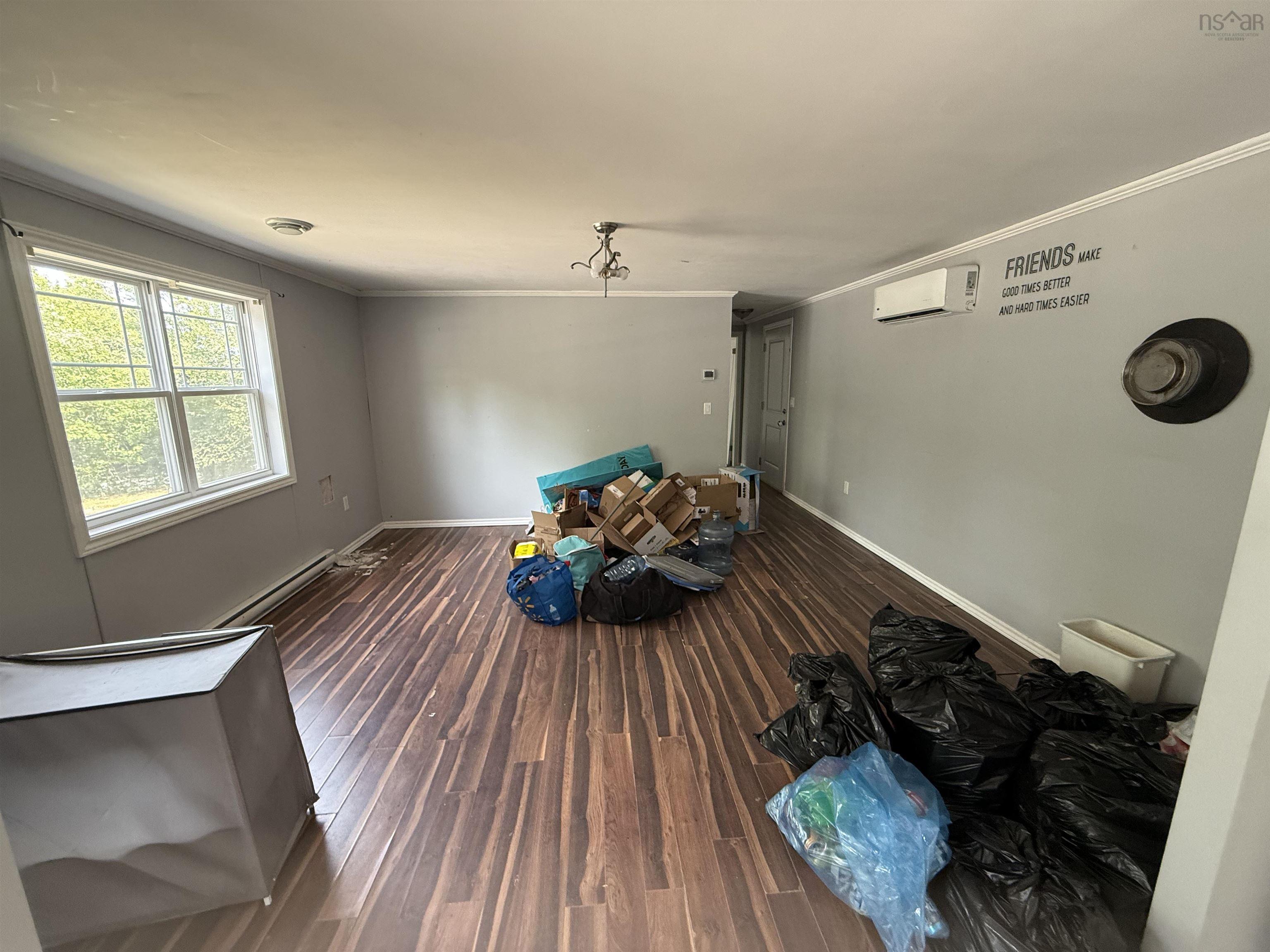 Thumbnail image for 26 Shelly Crescent MLS<sup>®</sup> 202521533