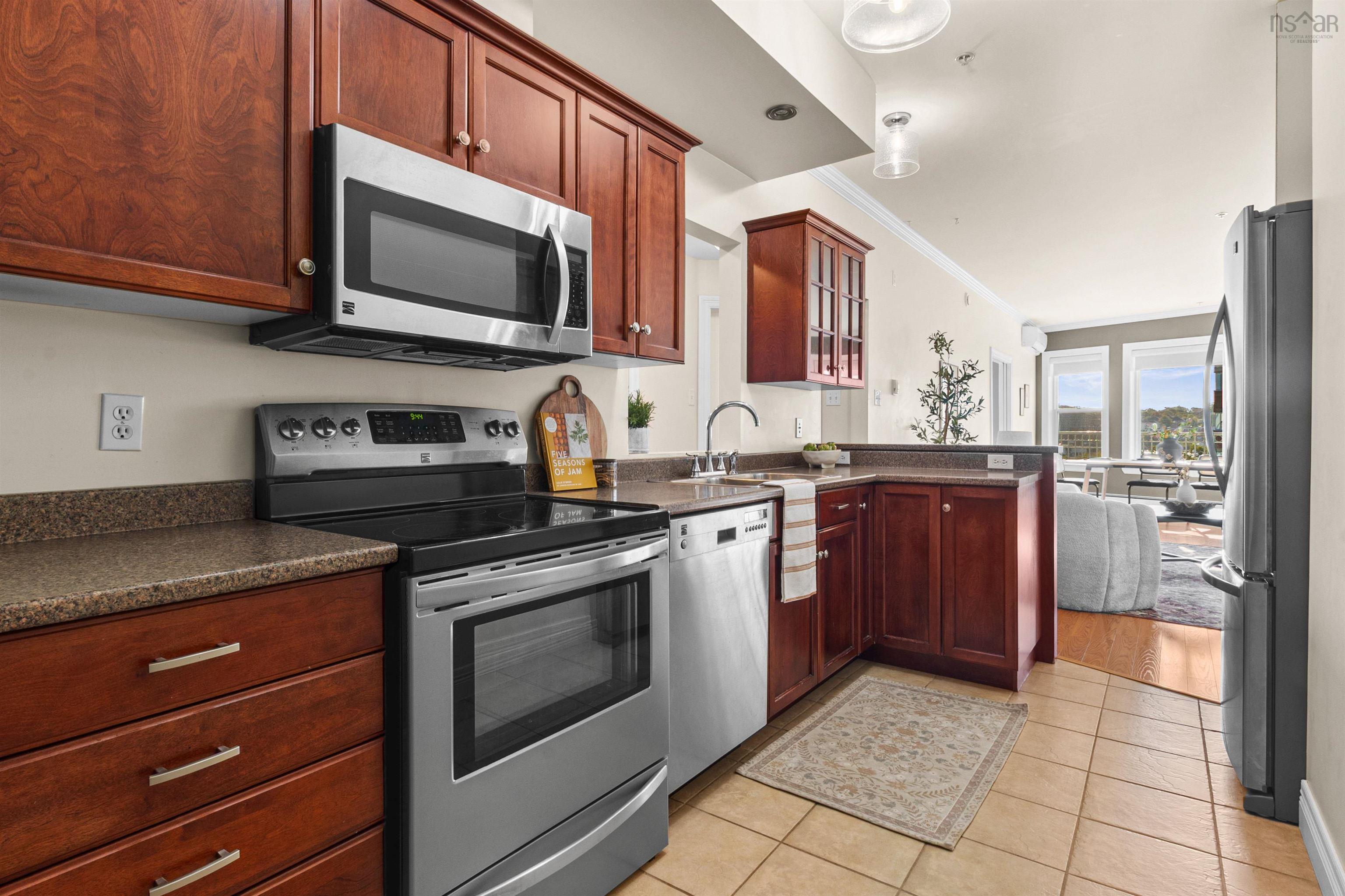 Thumbnail image for 306-171 Portland Street MLS<sup>®</sup> 202521695