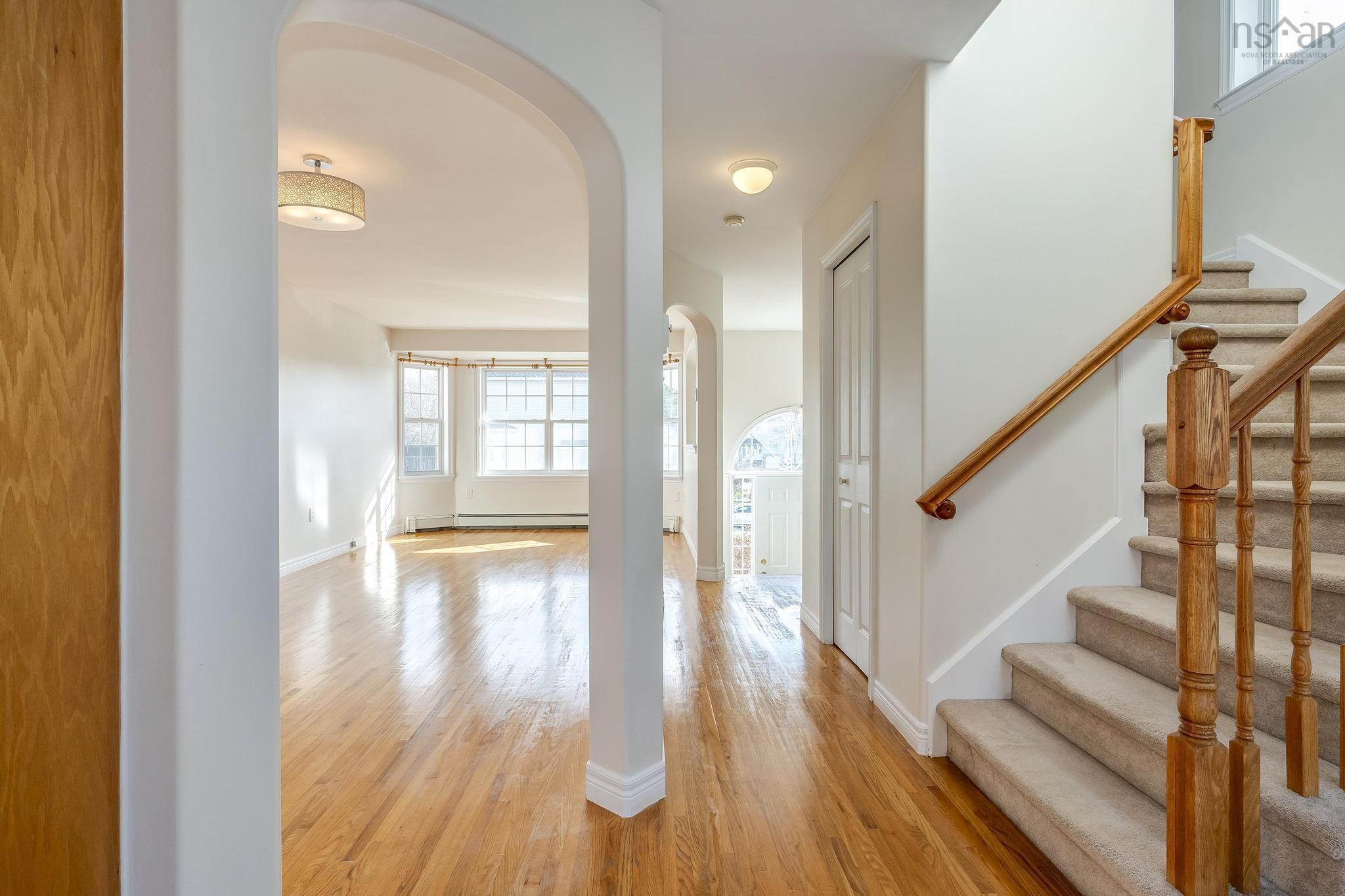 Thumbnail image for 223 Oceanview Drive MLS<sup>®</sup> 202522325