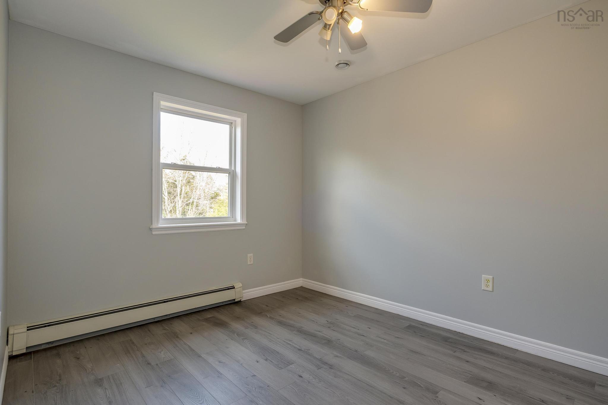 View image 18