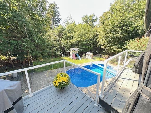 View image 12