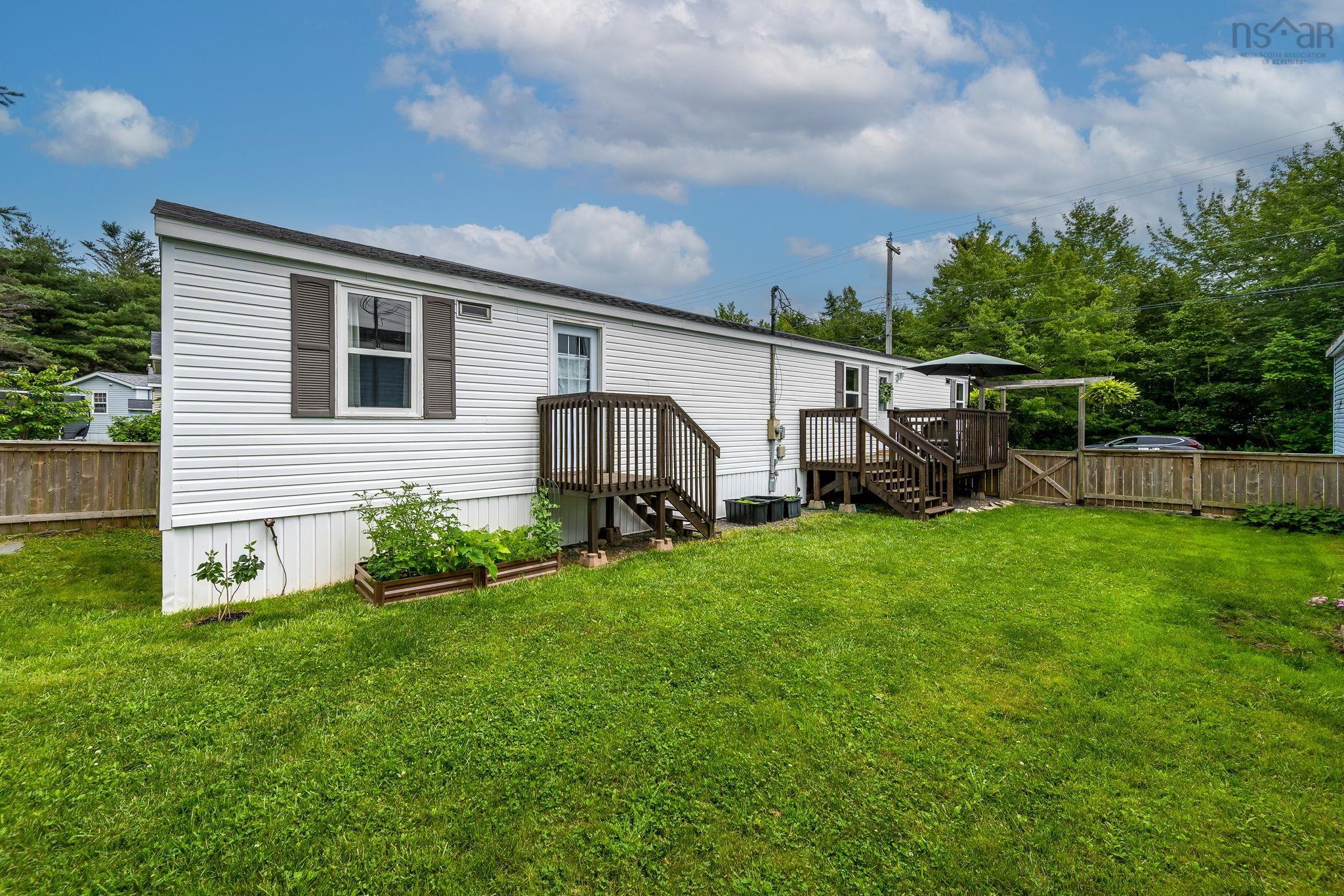 View image 18