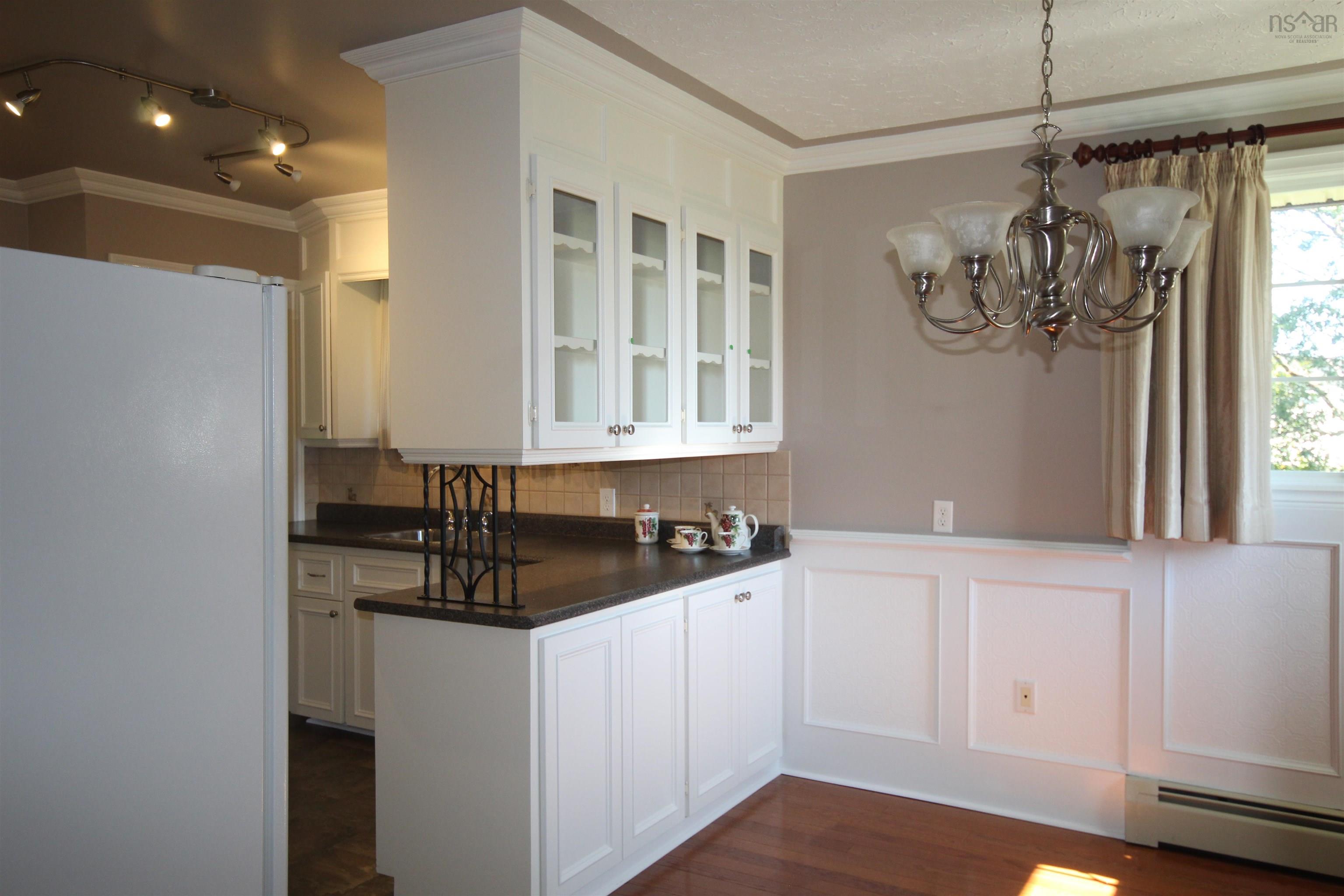 View image 10