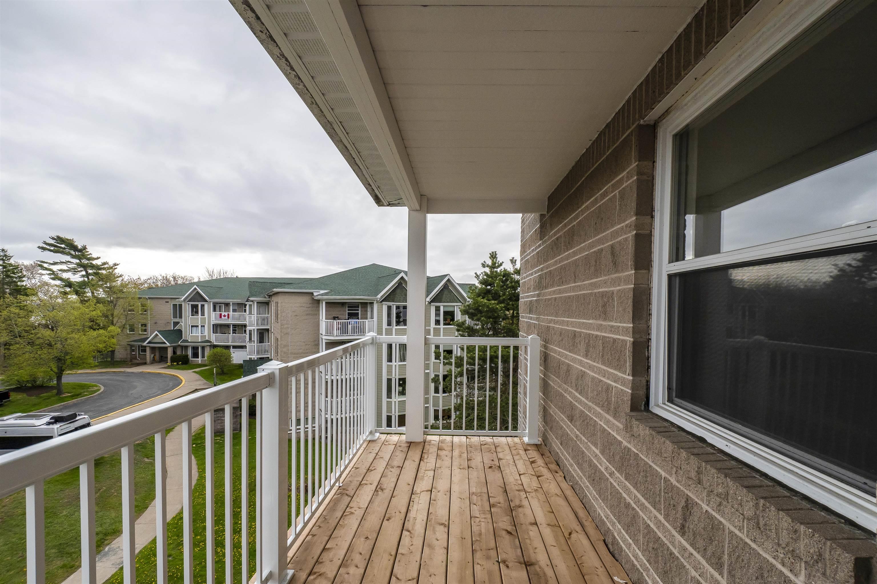 Thumbnail image for 414 83 Kearney Lake Road MLS<sup>®</sup> 202522370