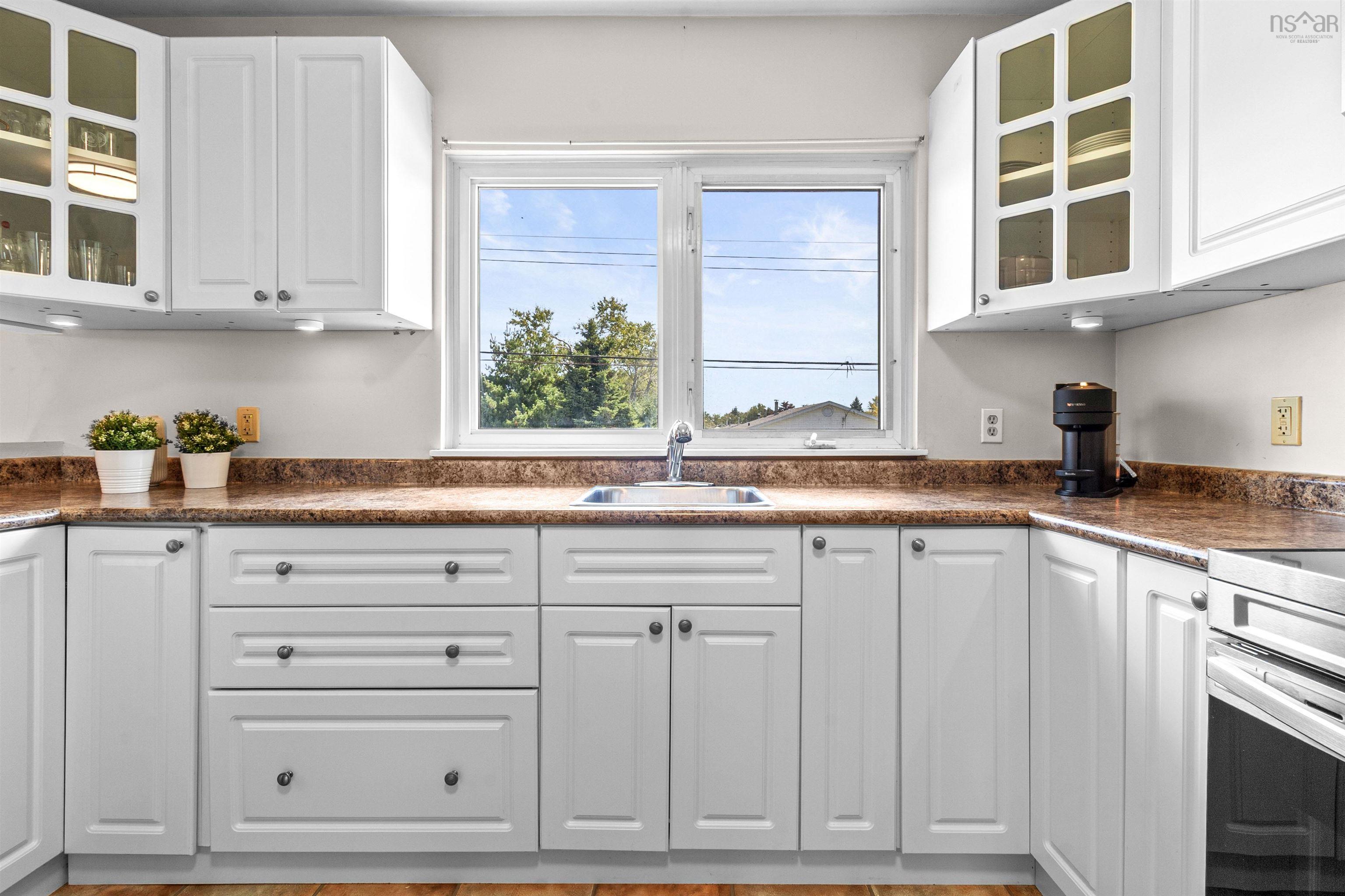 Thumbnail image for 57 Clermont Crescent MLS<sup>®</sup> 202522371