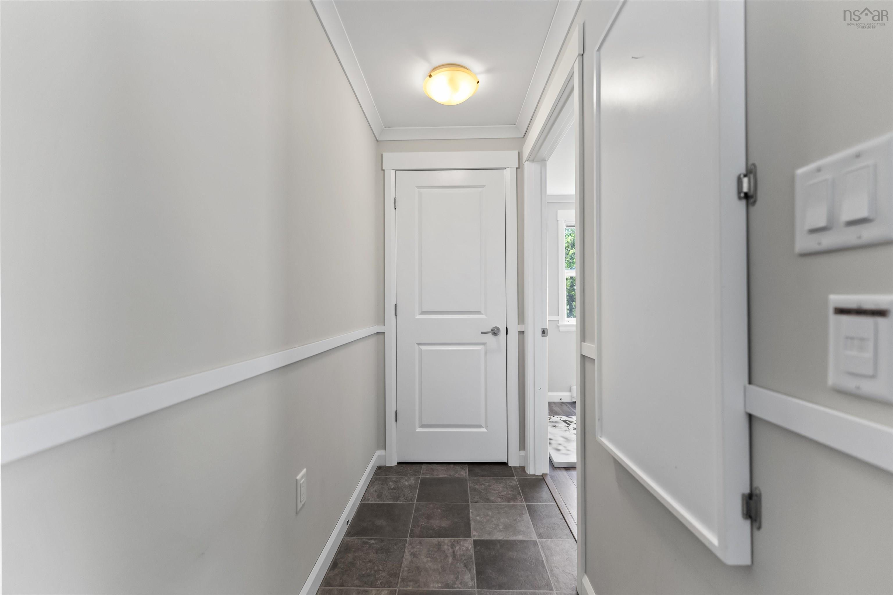 View image 18