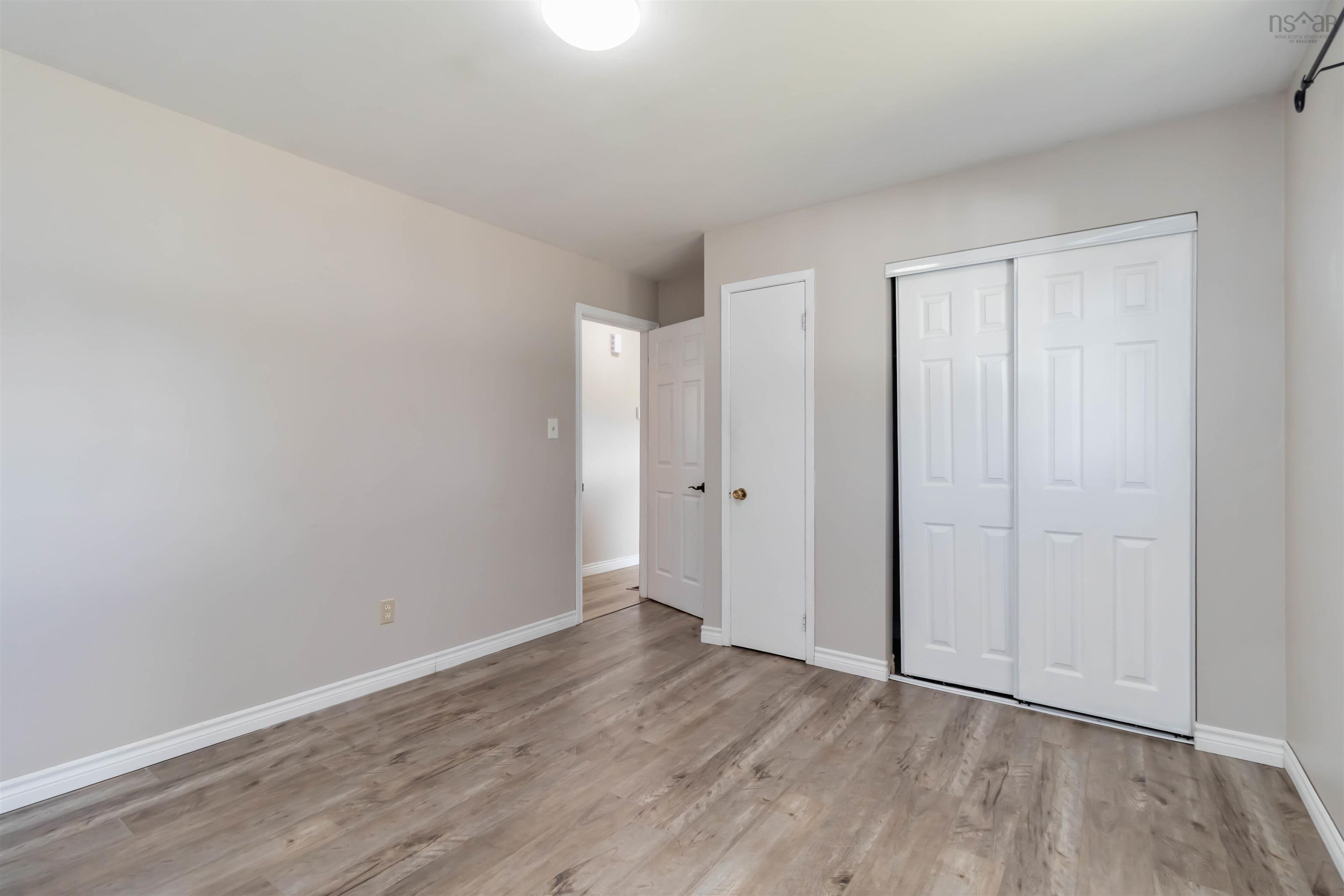 Thumbnail image for 356 Astral Drive MLS<sup>®</sup> 202522431