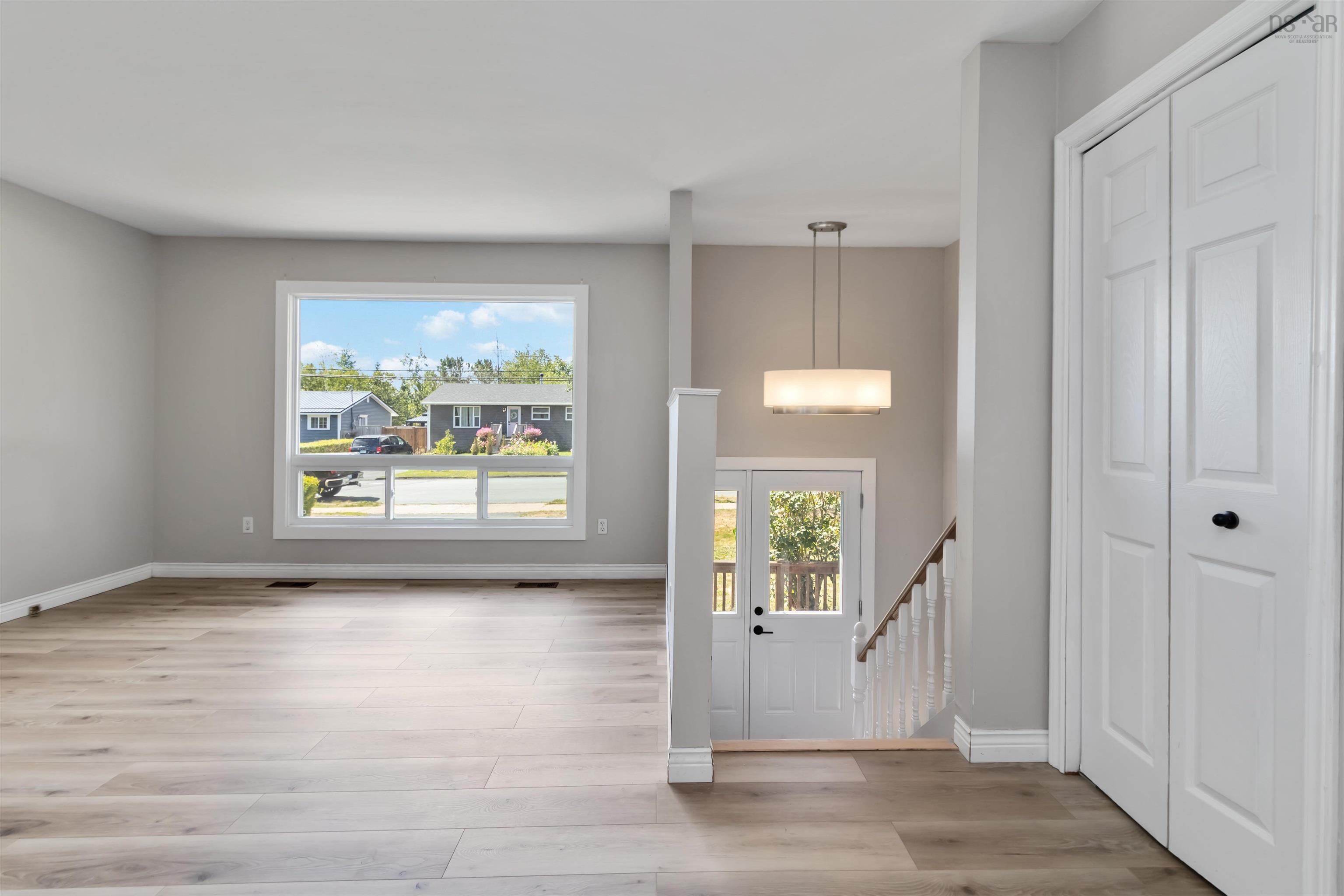 View image 18