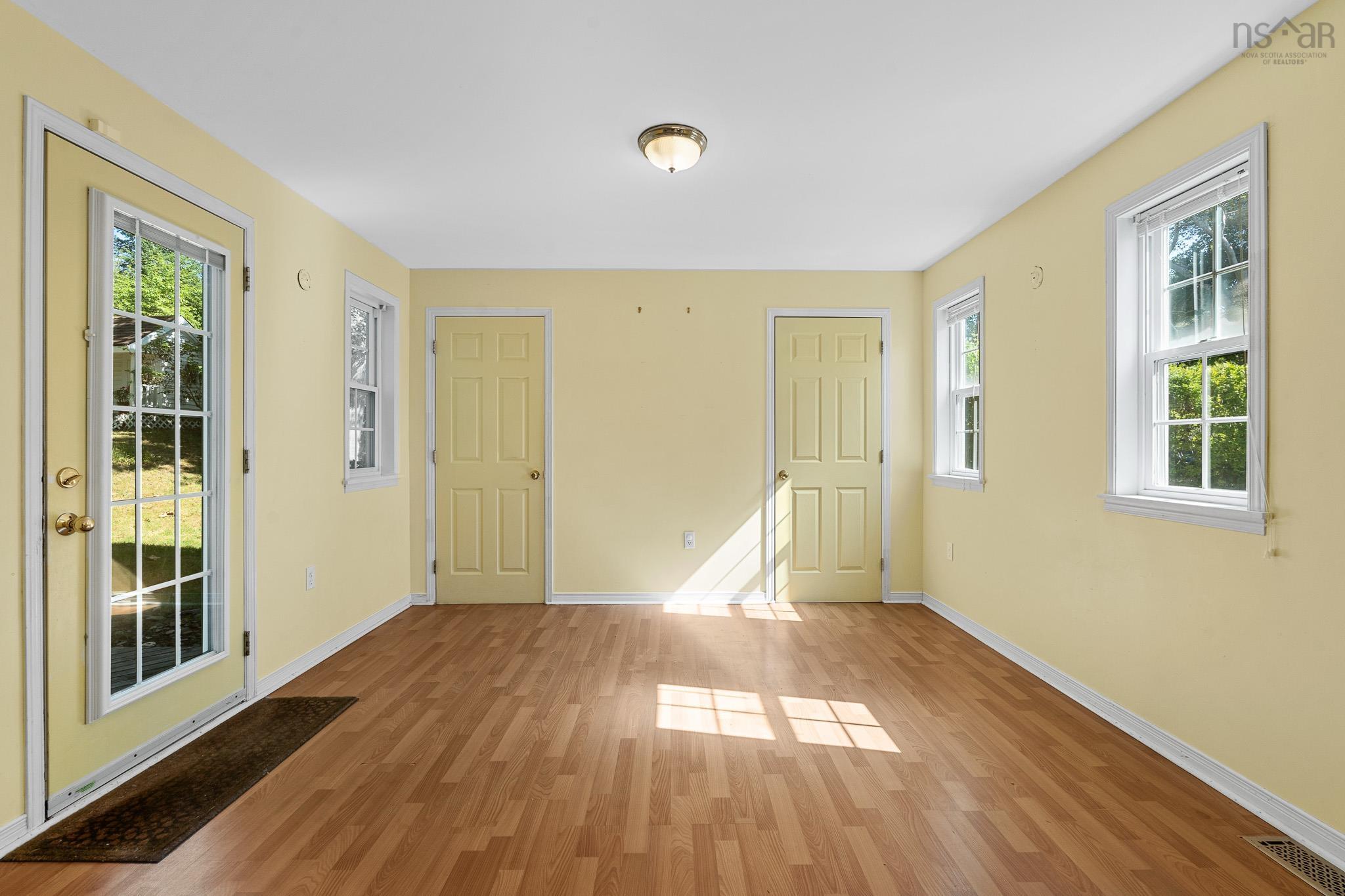 View image 7