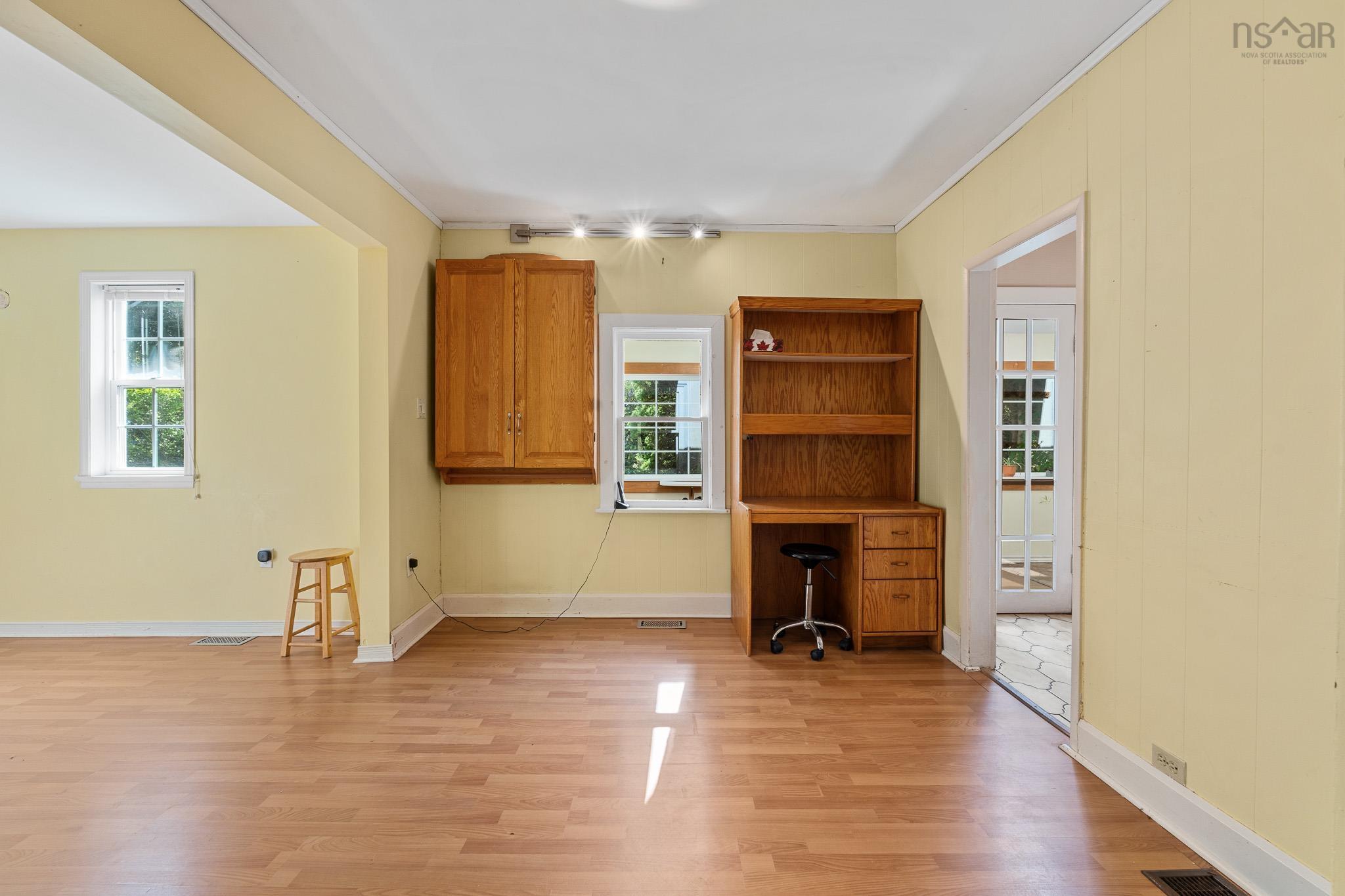 View image 8