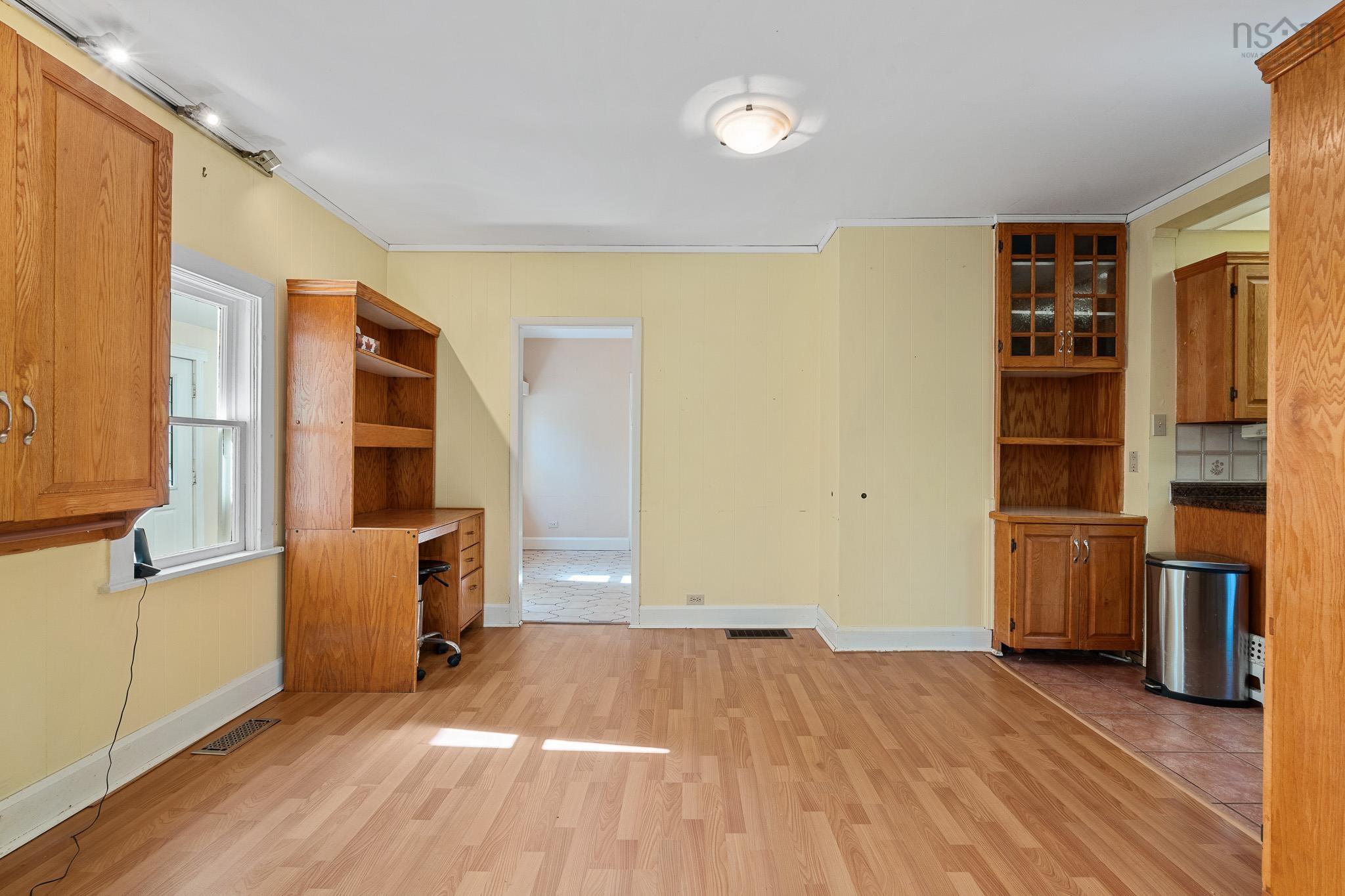 View image 9
