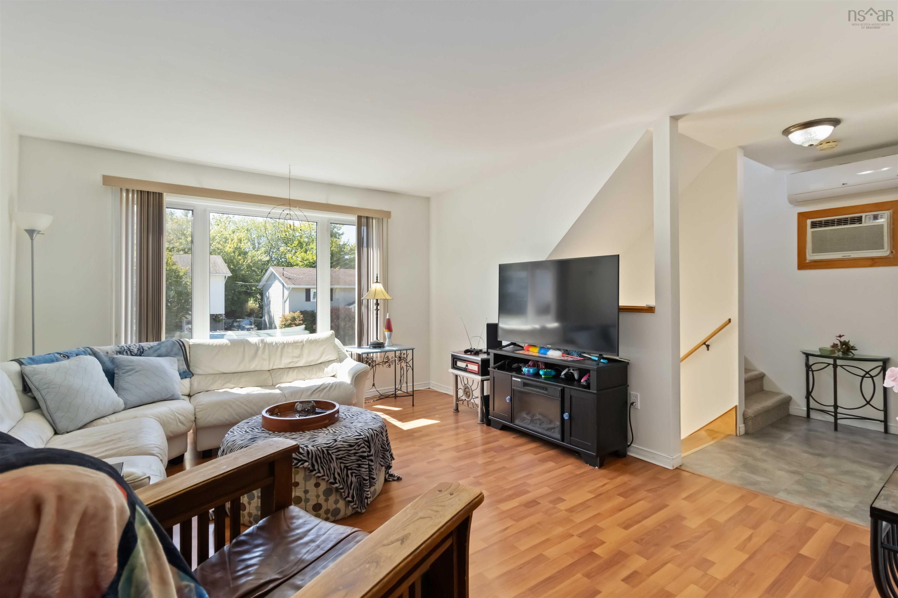 Thumbnail image for 57 Noria Crescent MLS<sup>®</sup> 202522657