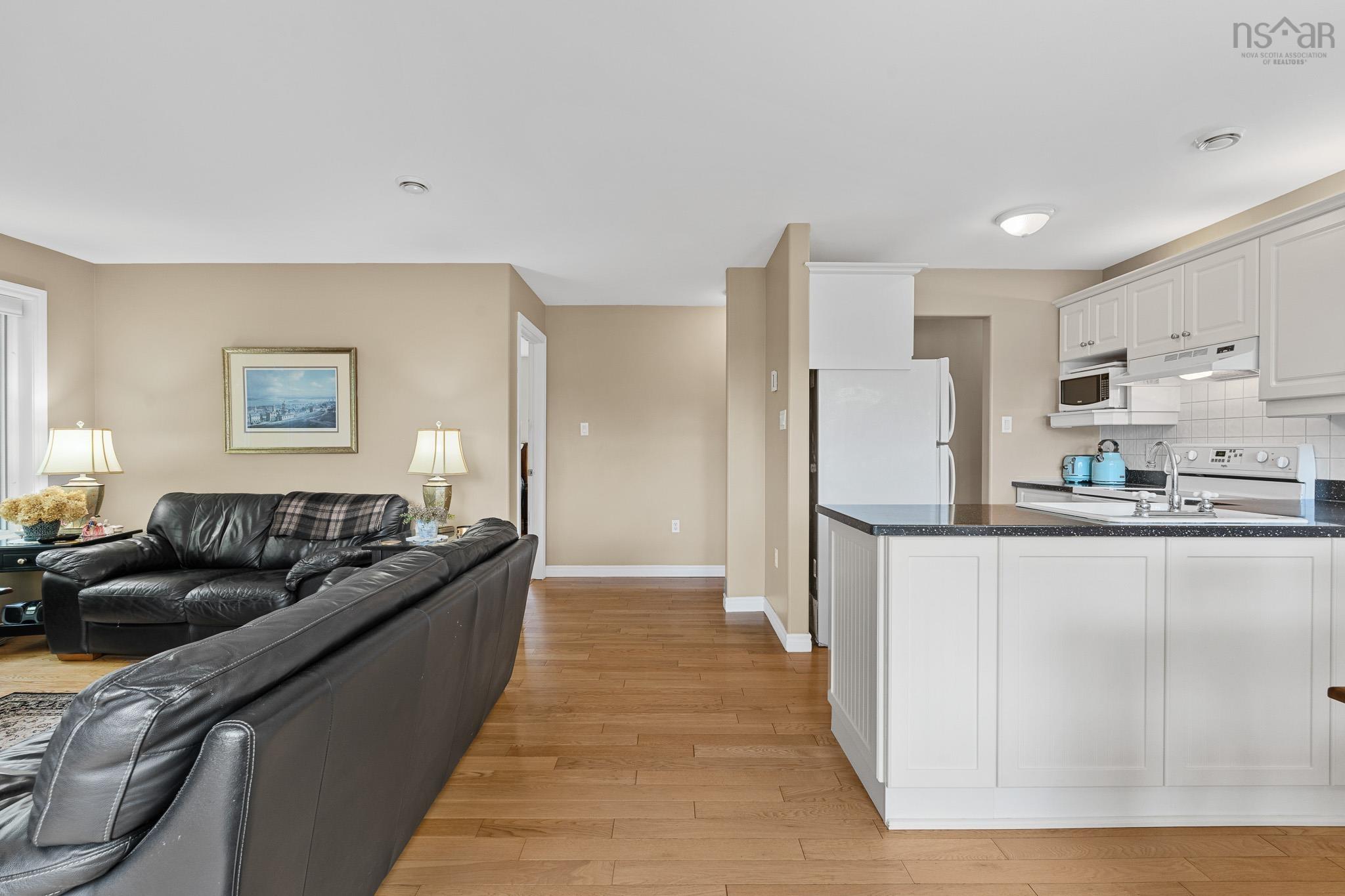 View image 9