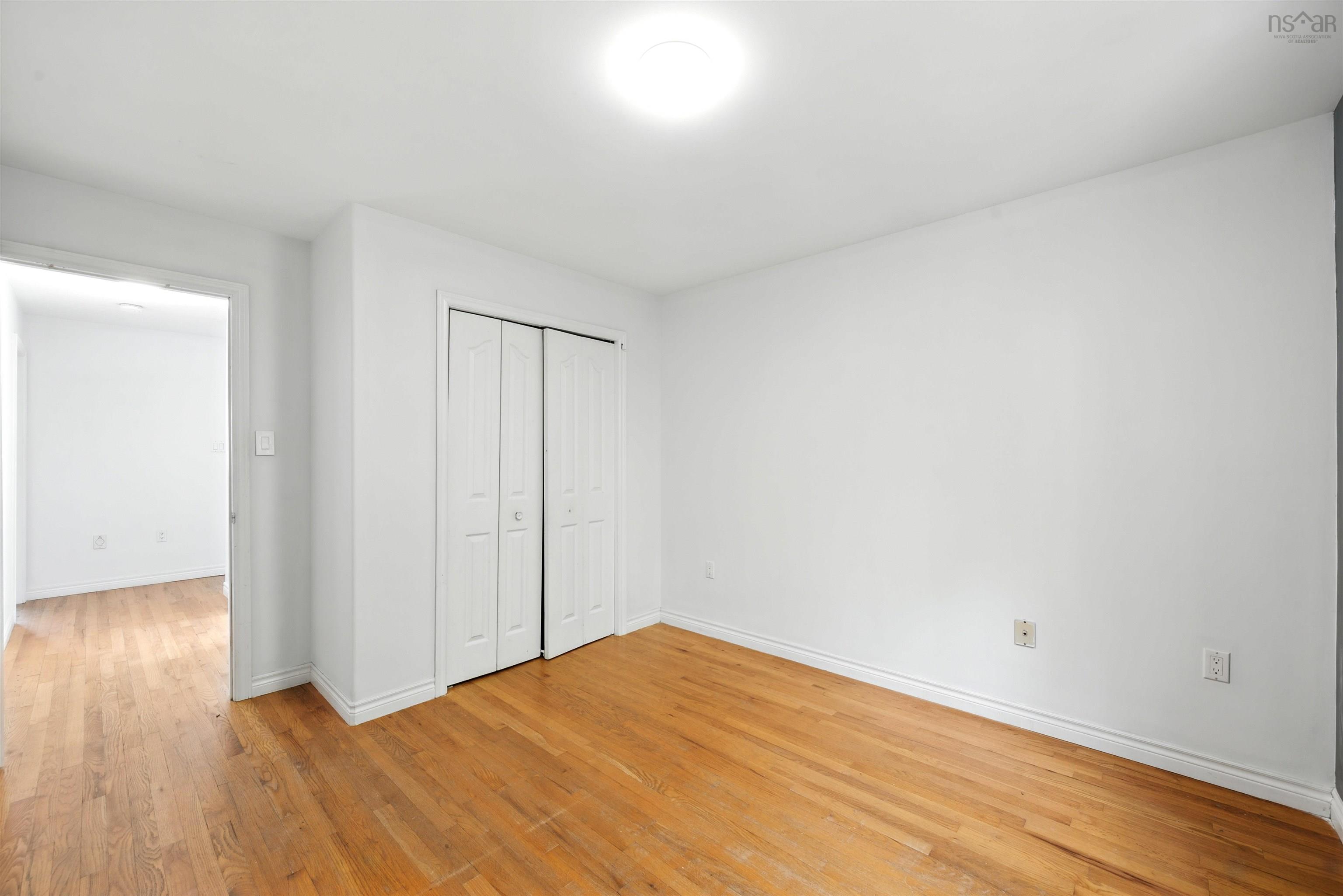 View image 19