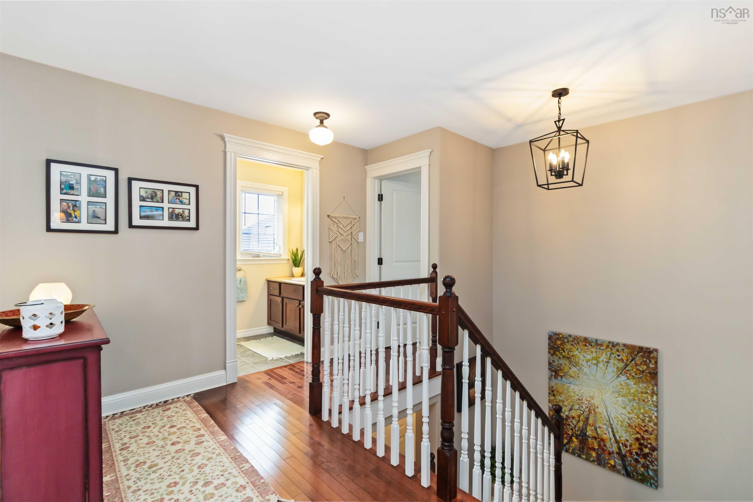 View image 18