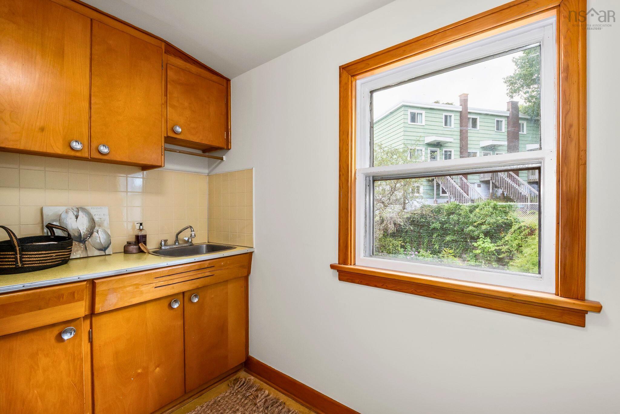 View image 10