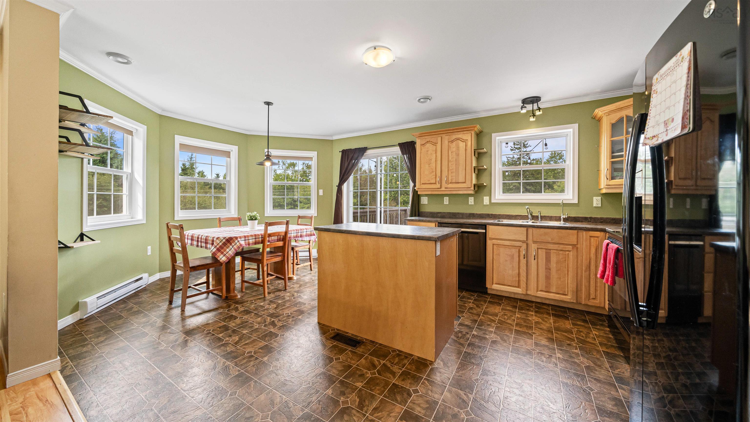 Thumbnail image for 270 J. Ramsey Road MLS<sup>®</sup> 202522975