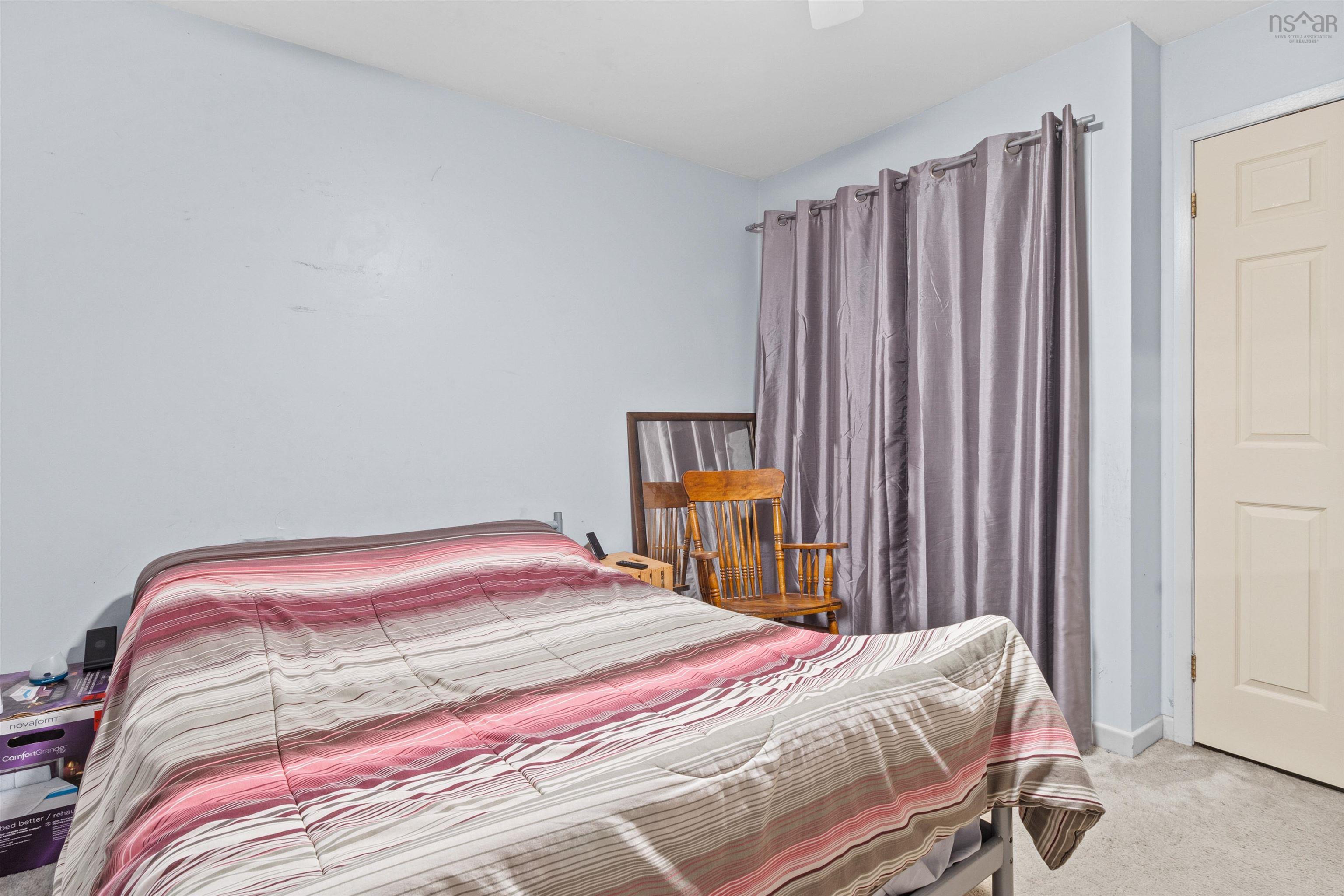 View image 12