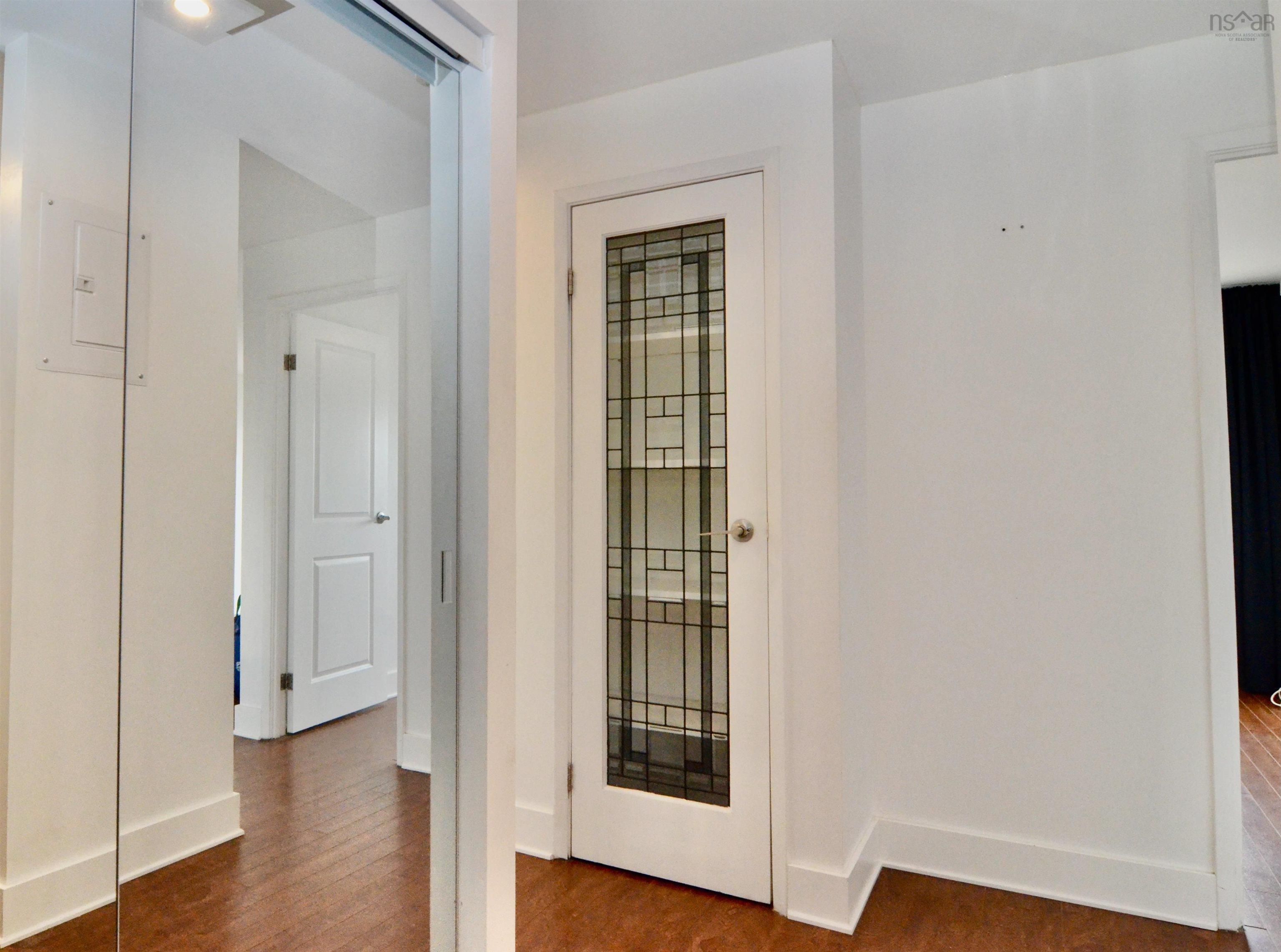 View image 9