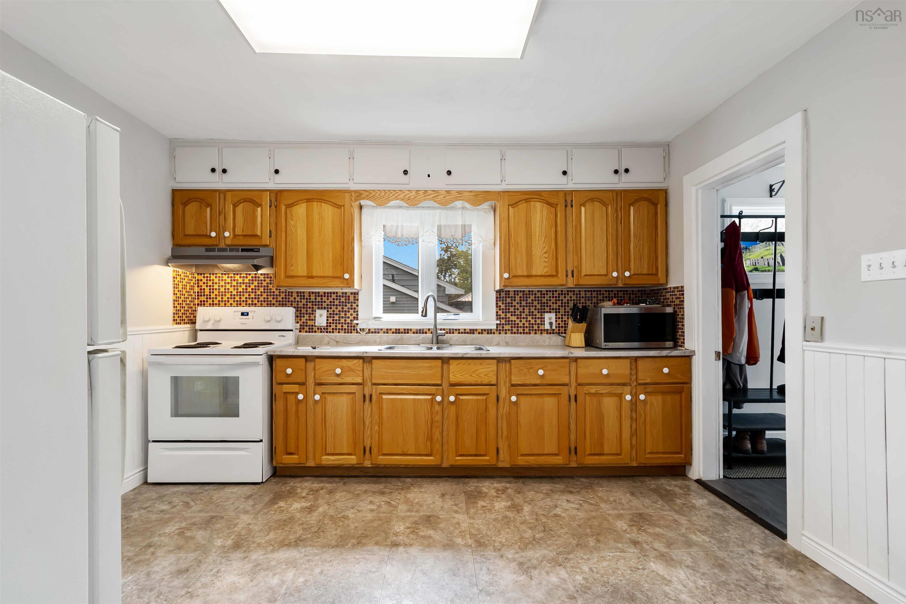 View image 9