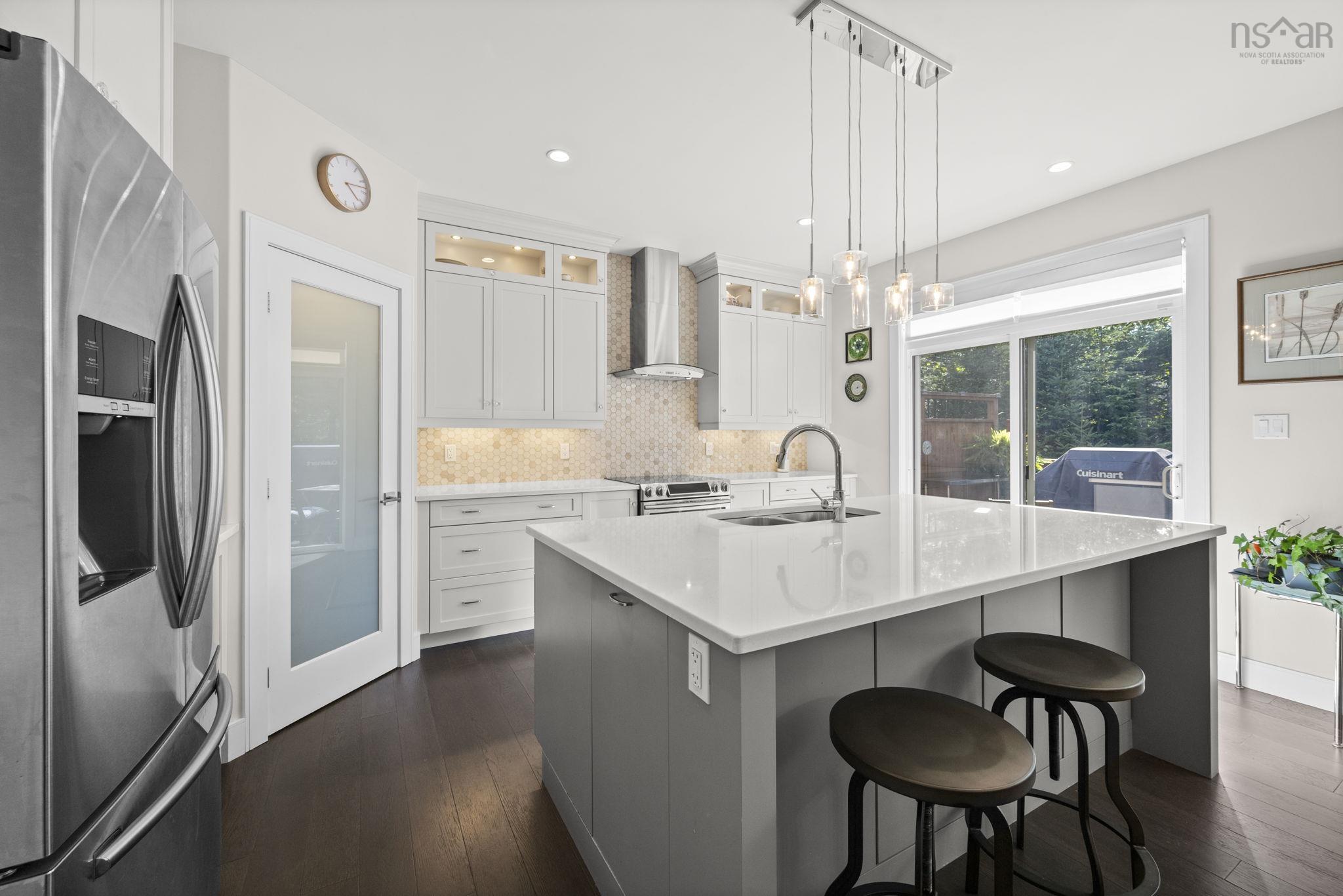 Thumbnail image for 220 Maple Grove Avenue MLS<sup>®</sup> 202523009