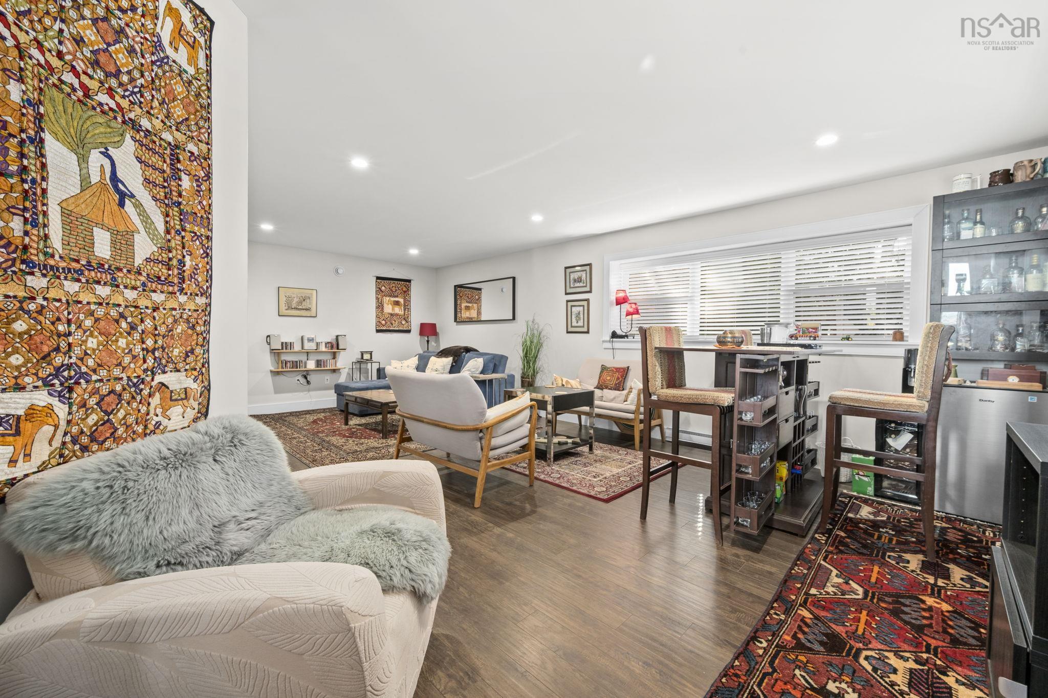 View image 15