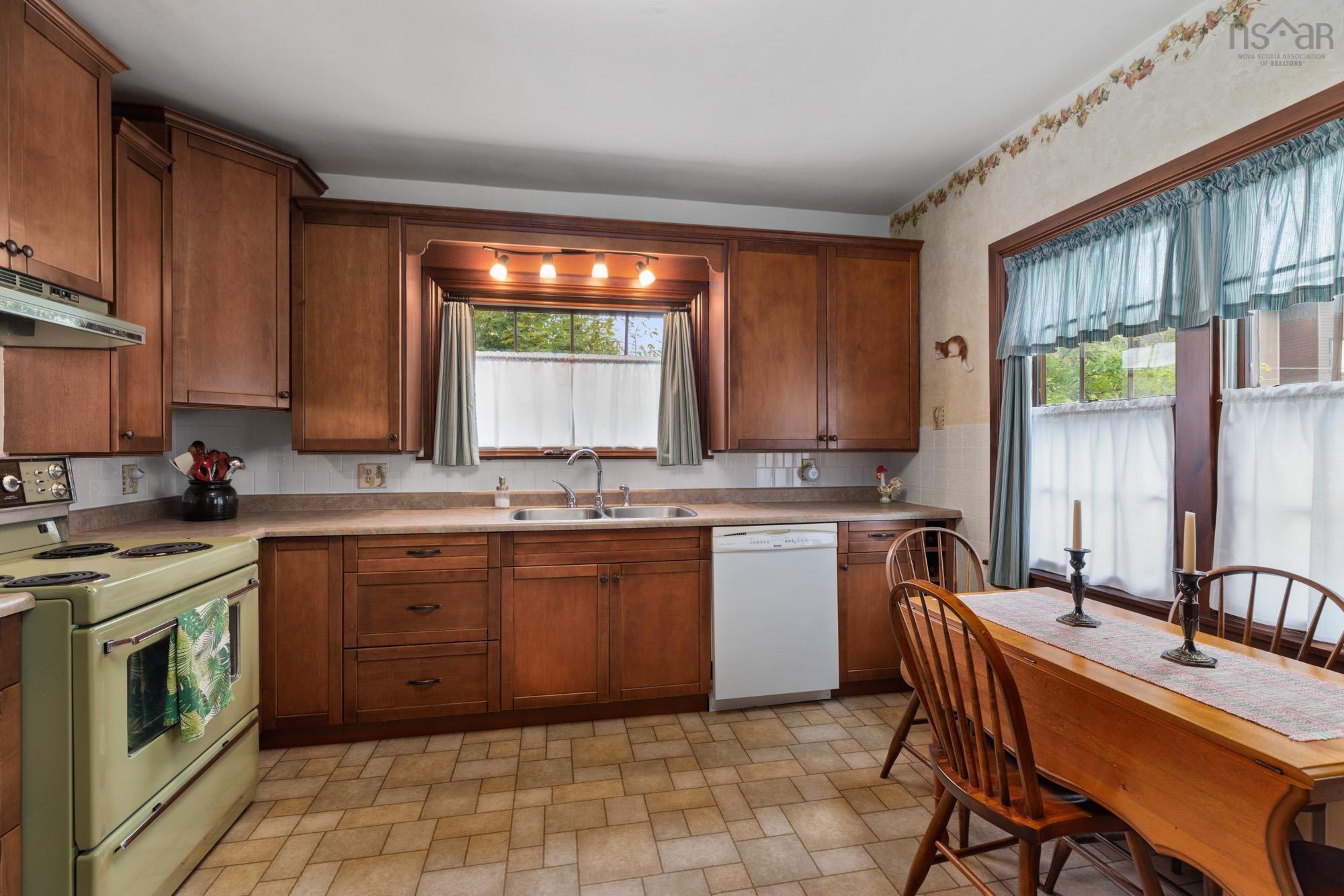 View image 8