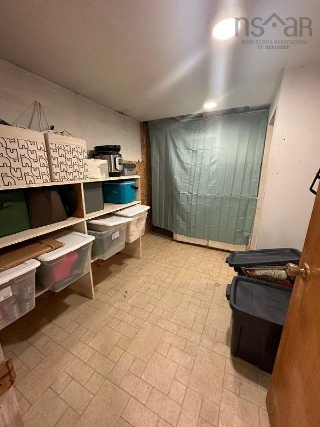 View image 18