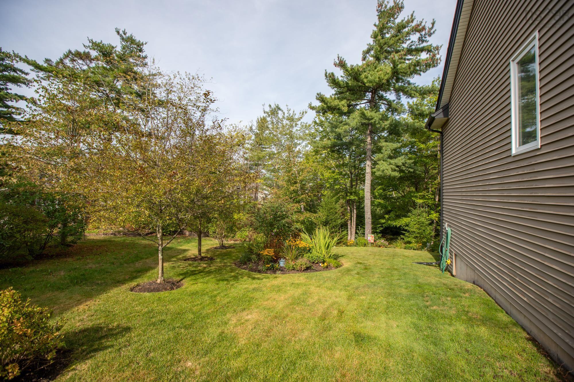 View image 32