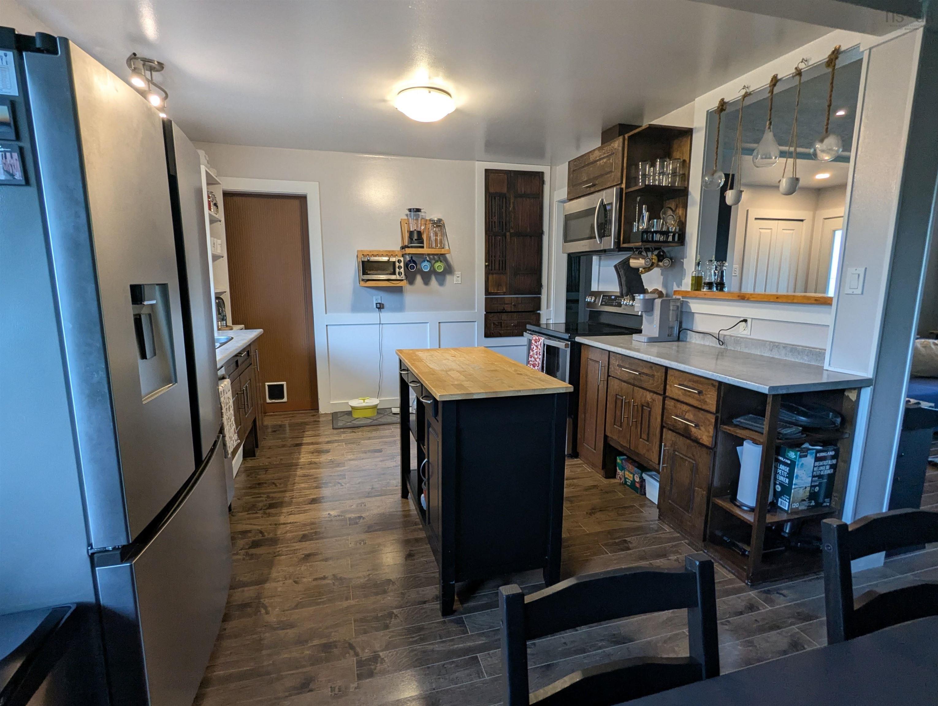 View image 18
