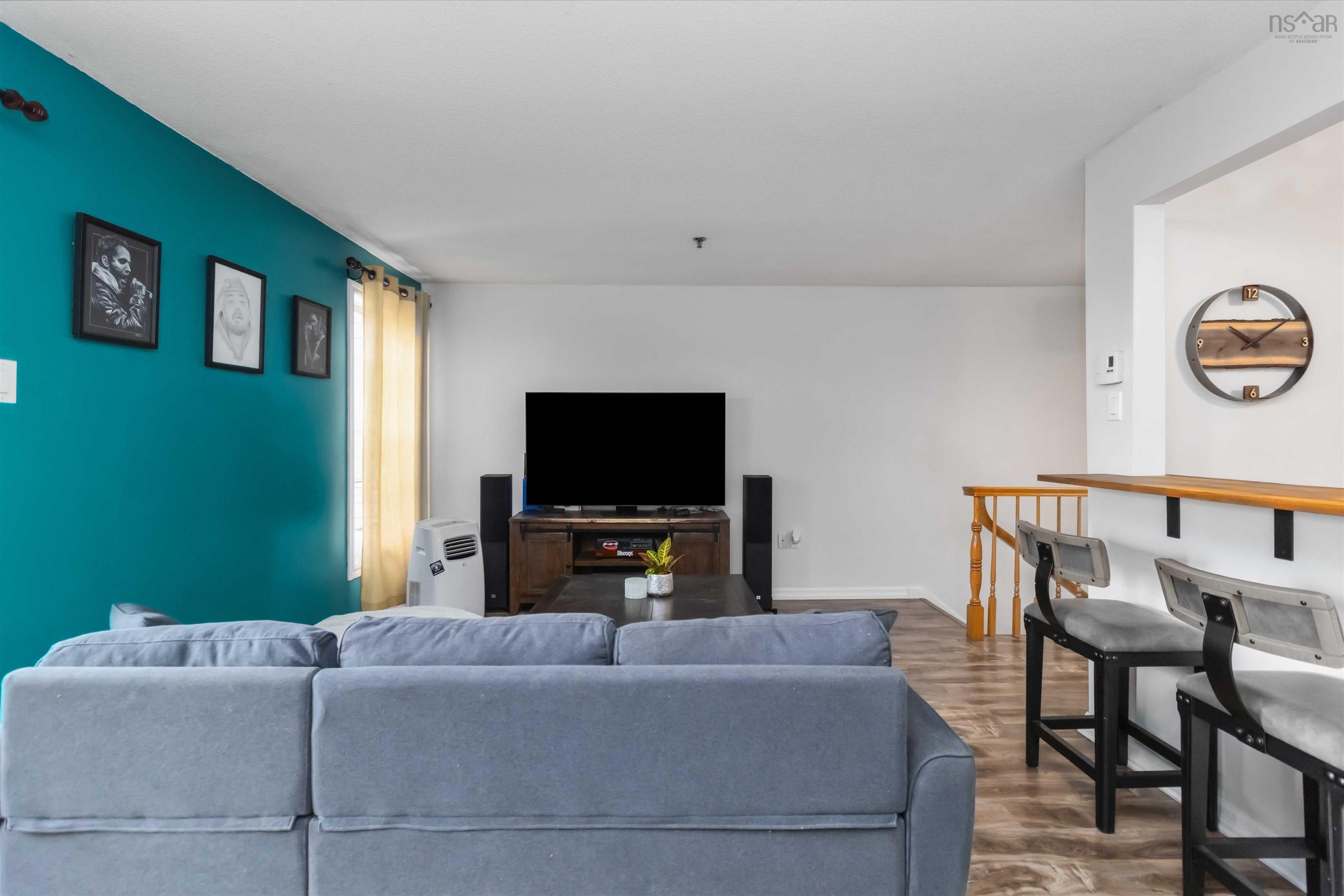 View image 8
