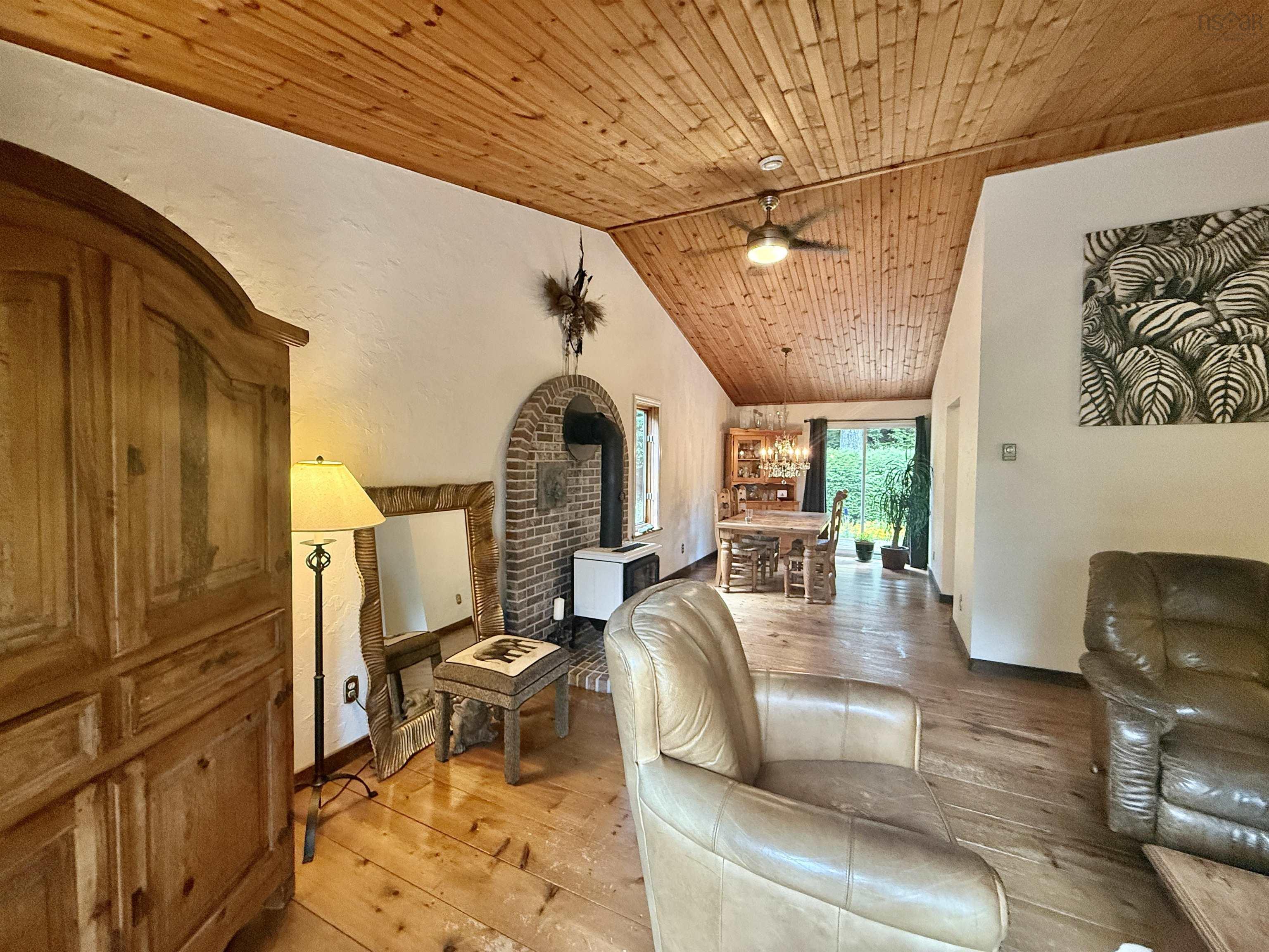 View image 4