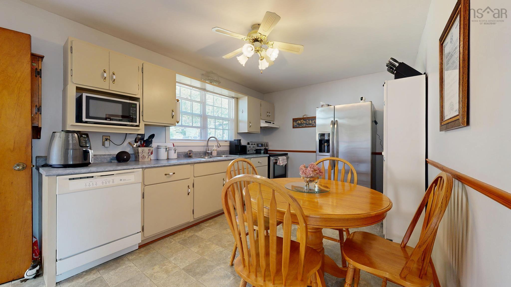 View image 10