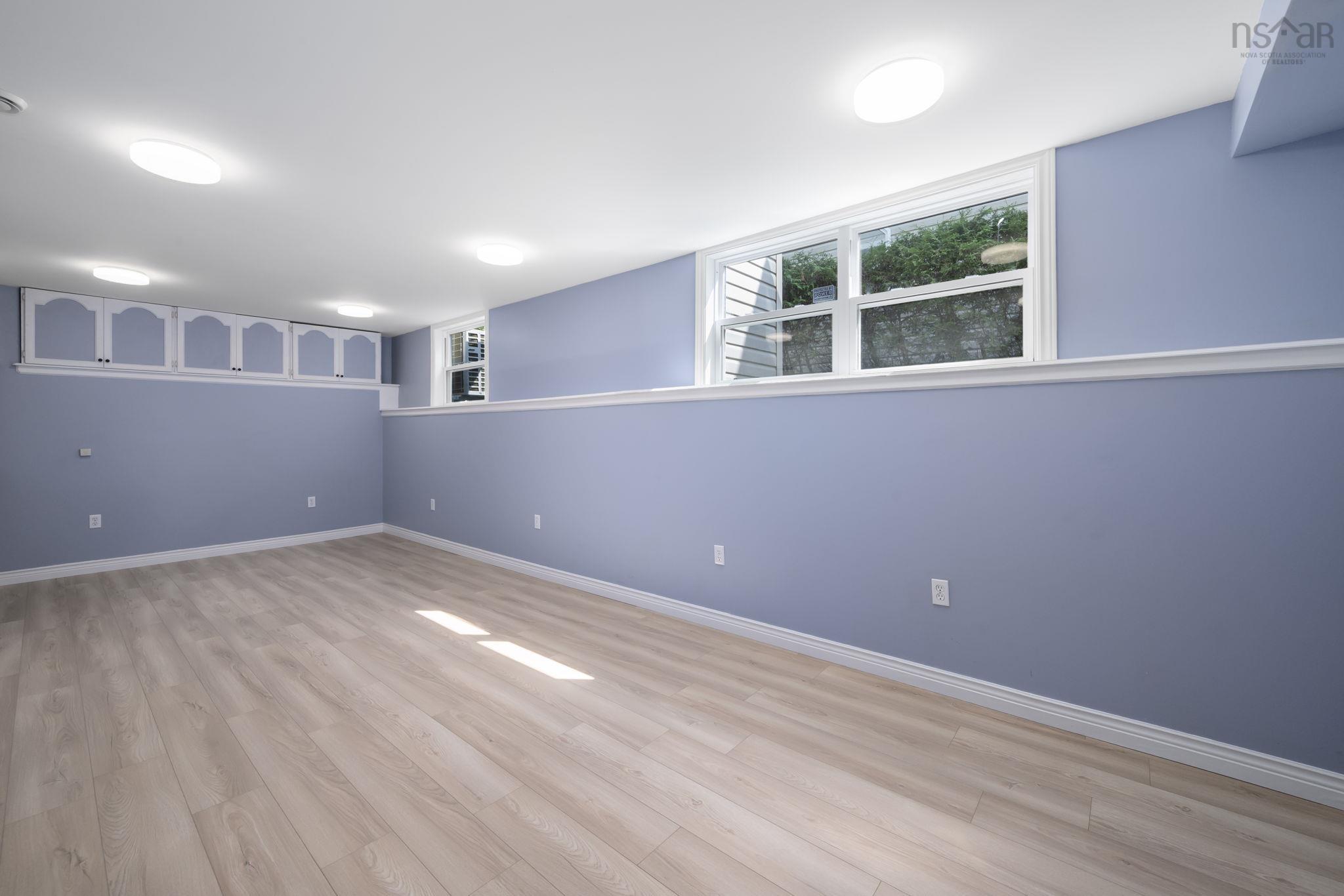 View image 19