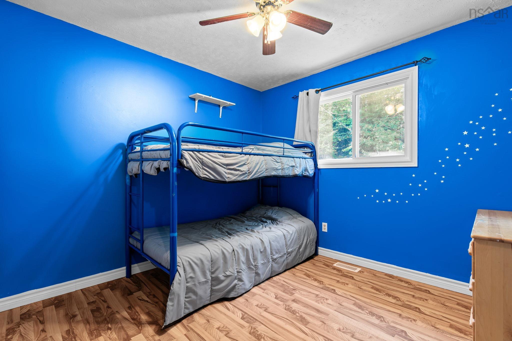 View image 12