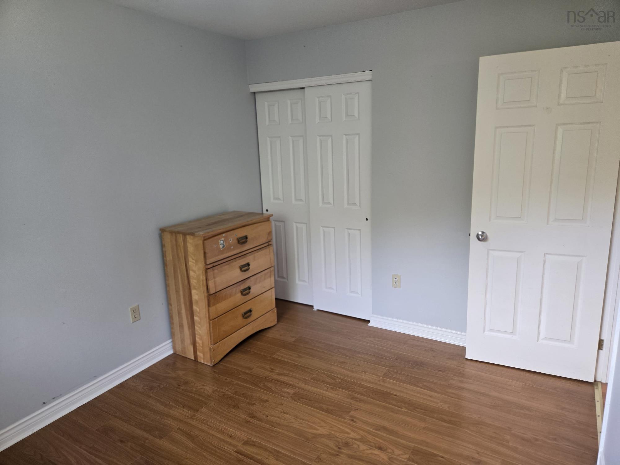View image 7