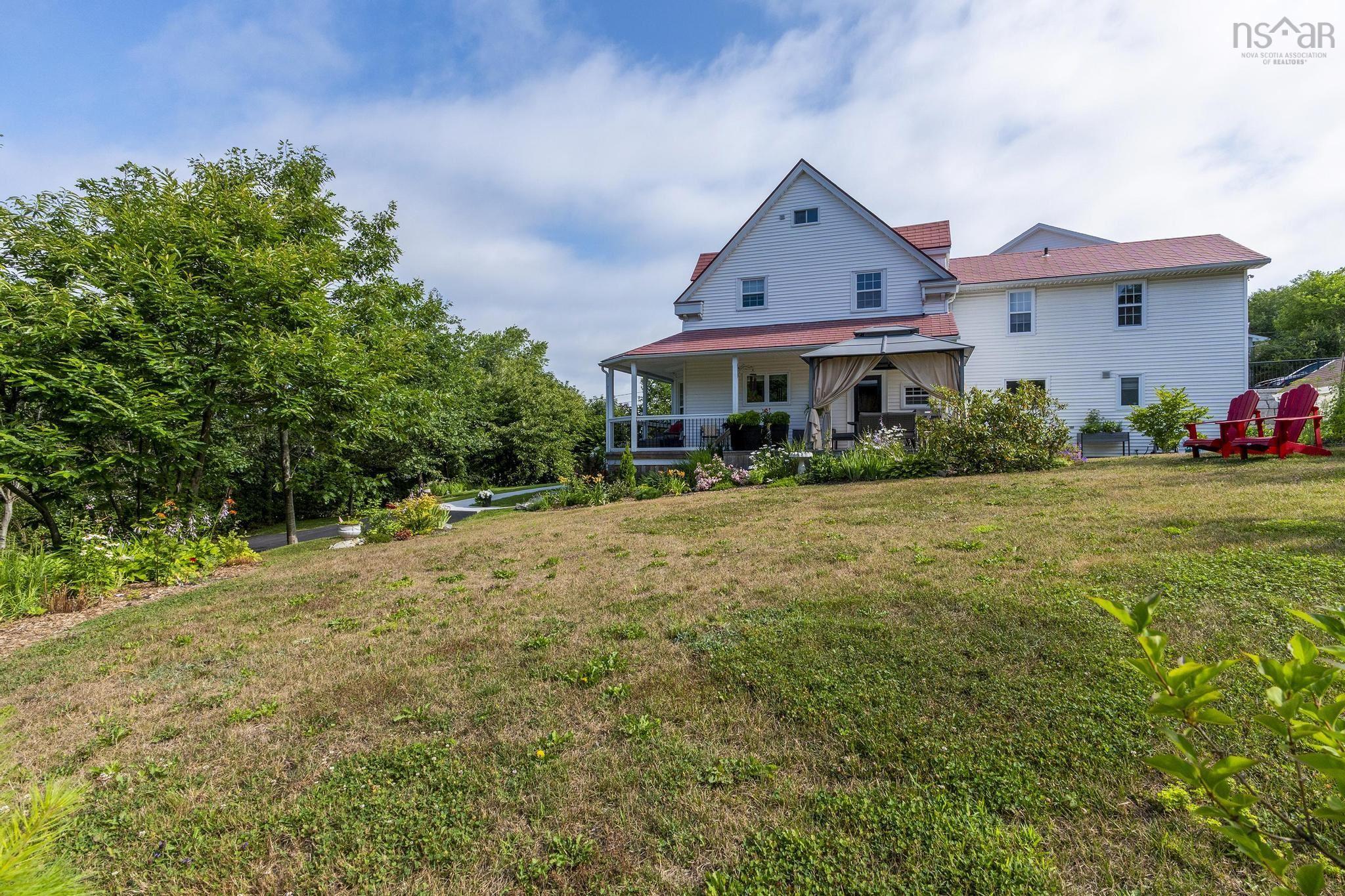 View image 35