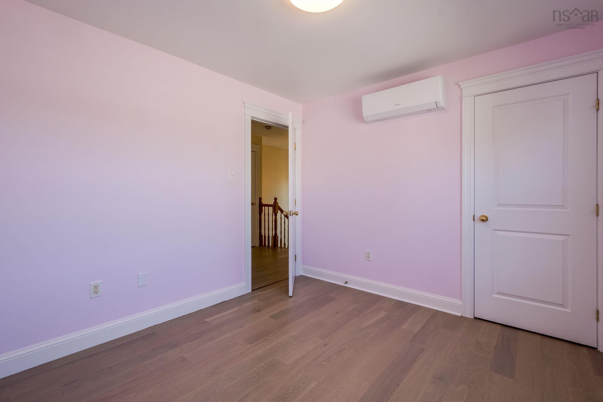 View image 8