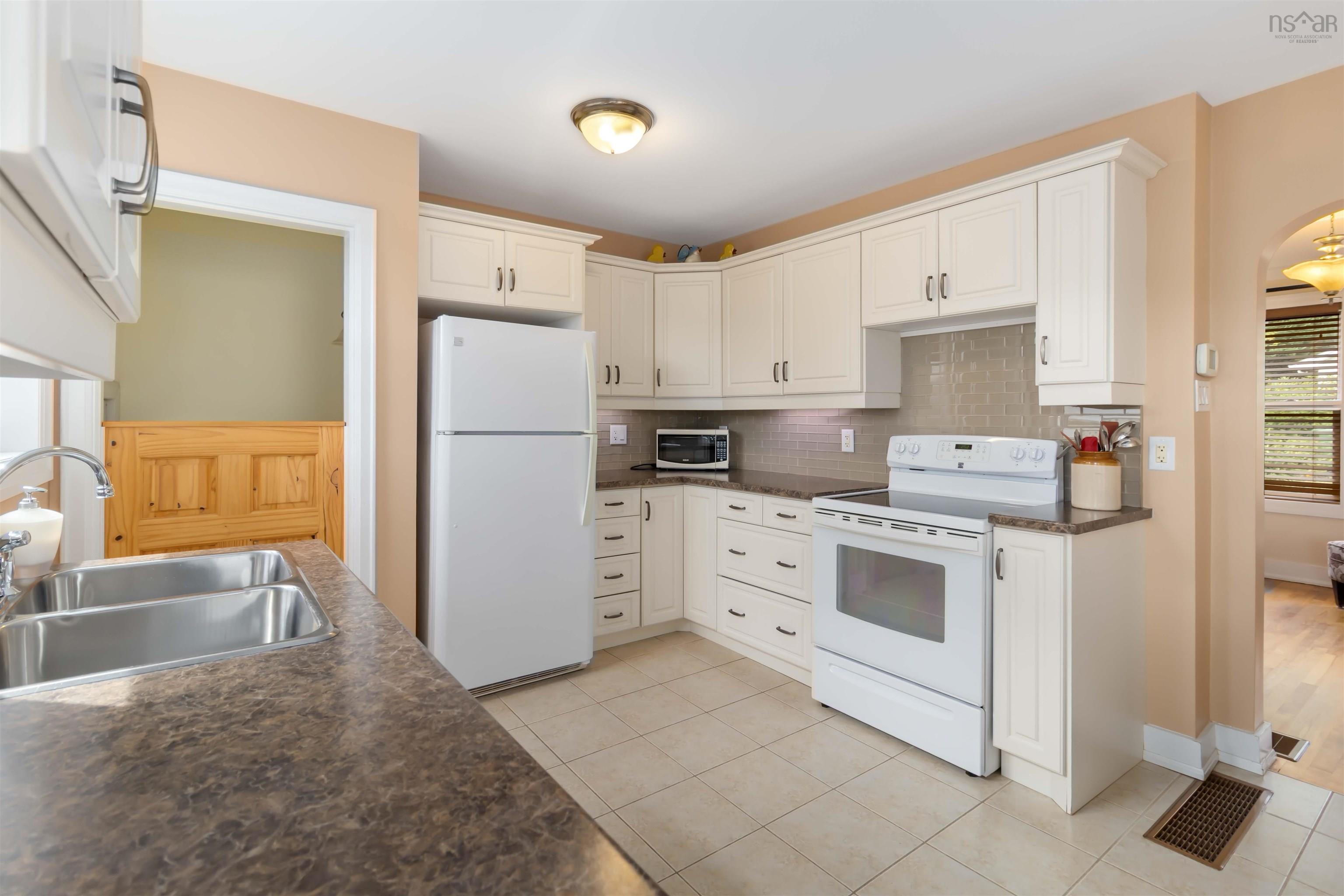 View image 13