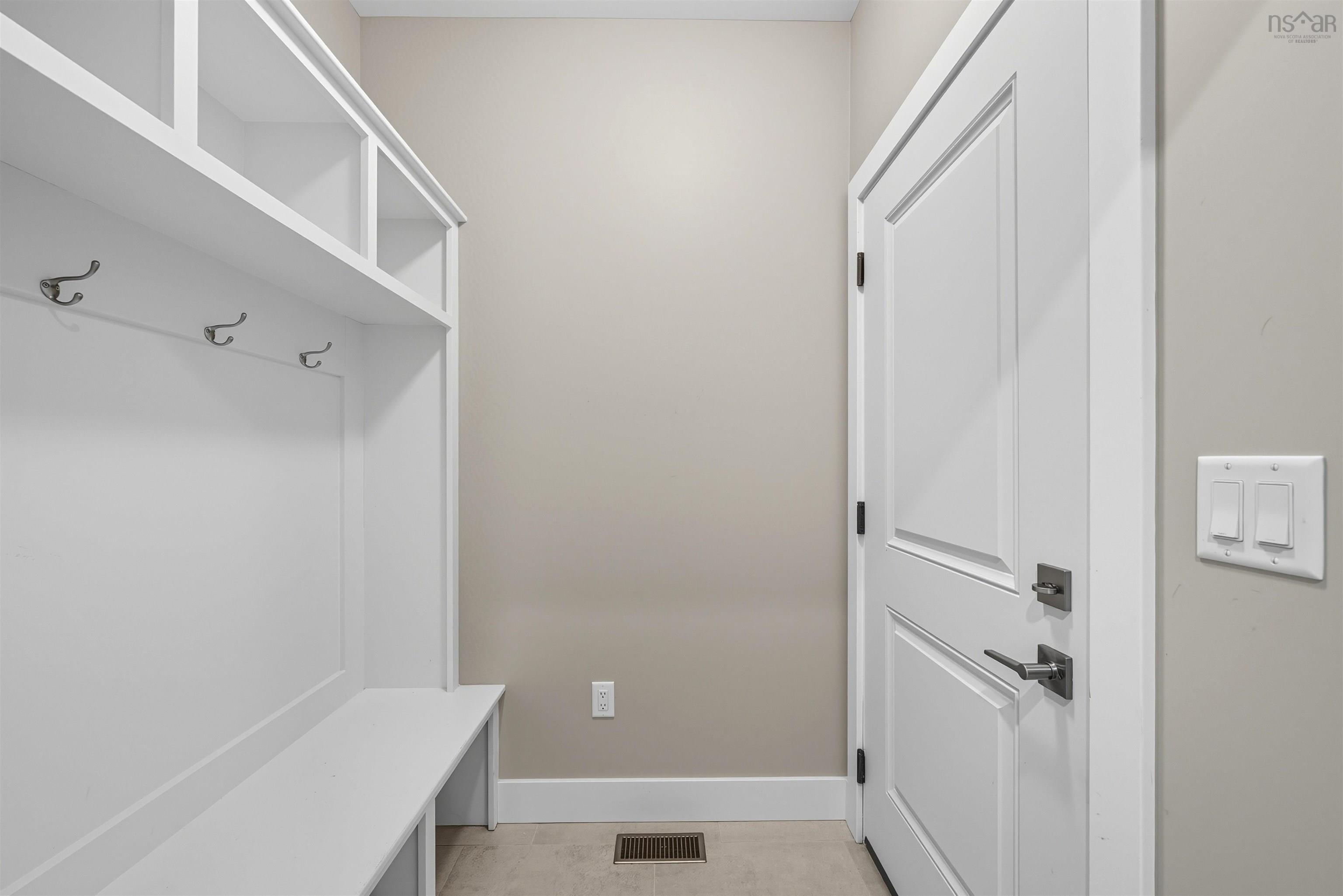 Thumbnail image for 22 Puncheon Way MLS<sup>®</sup> 202523389