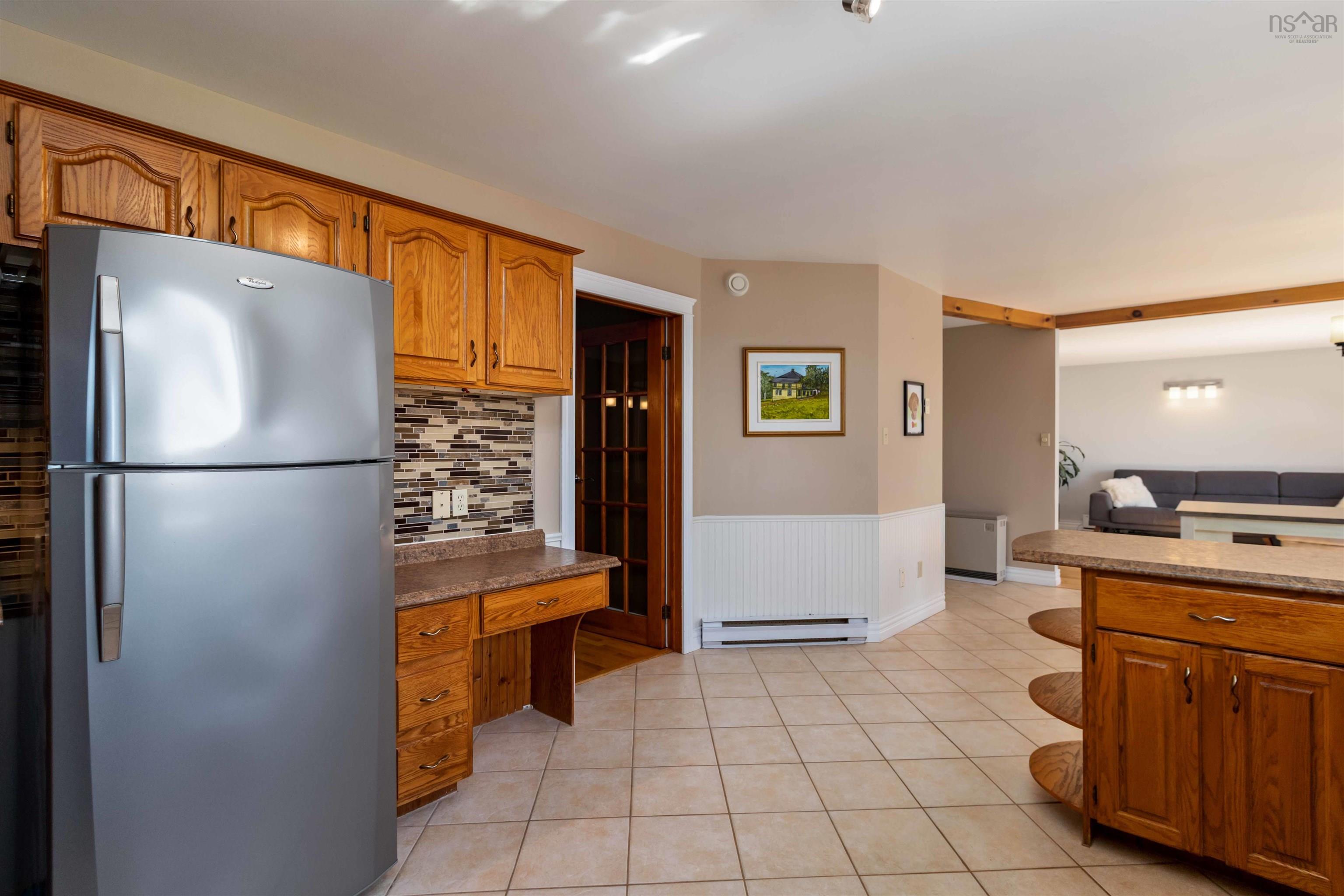 Thumbnail image for 1448 West Porters Lake Road MLS<sup>®</sup> 202523403
