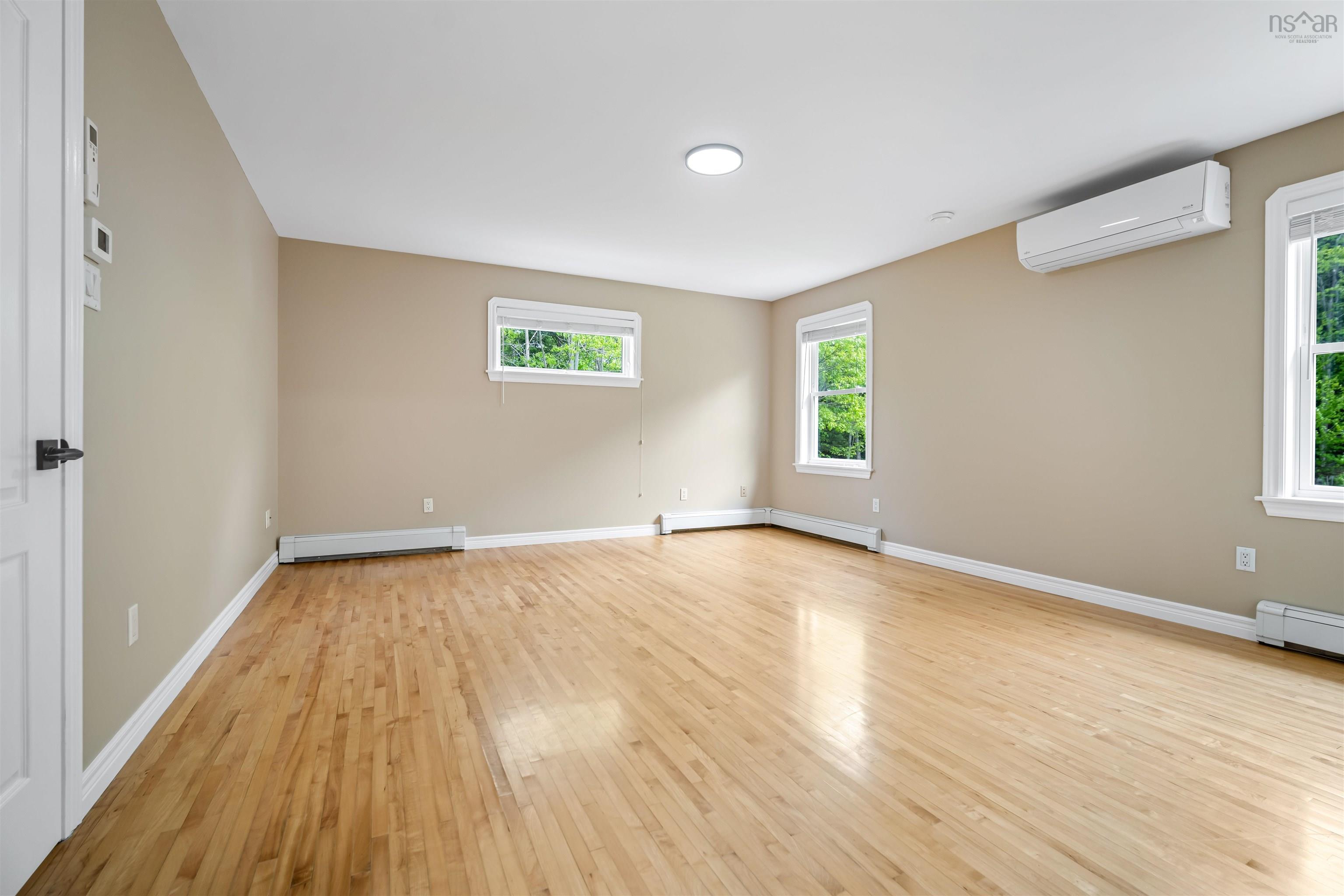 View image 8
