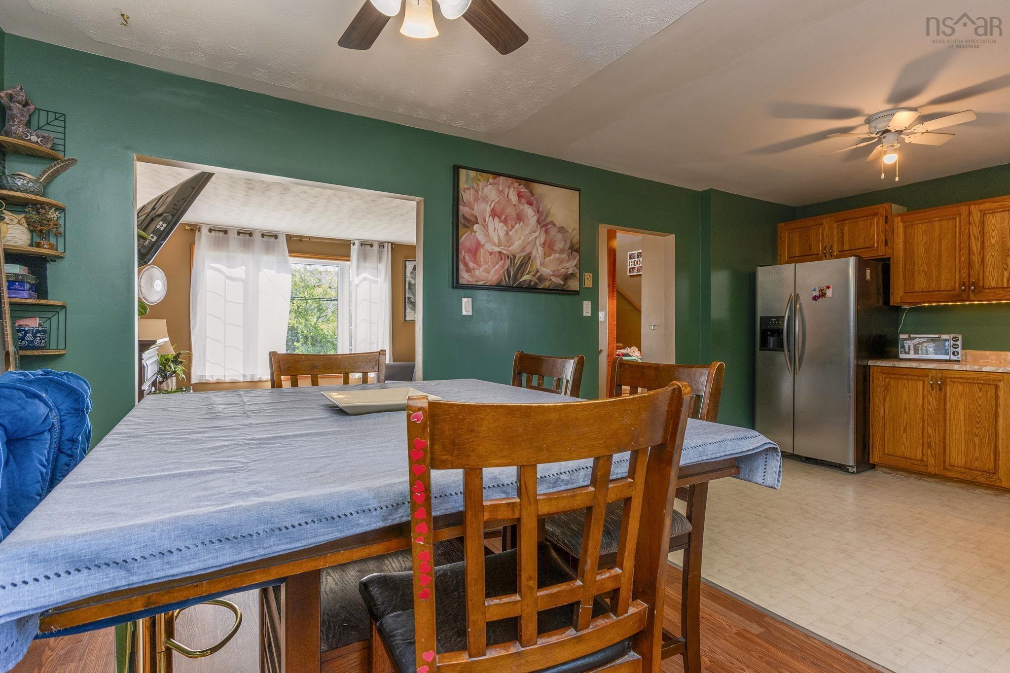 View image 12
