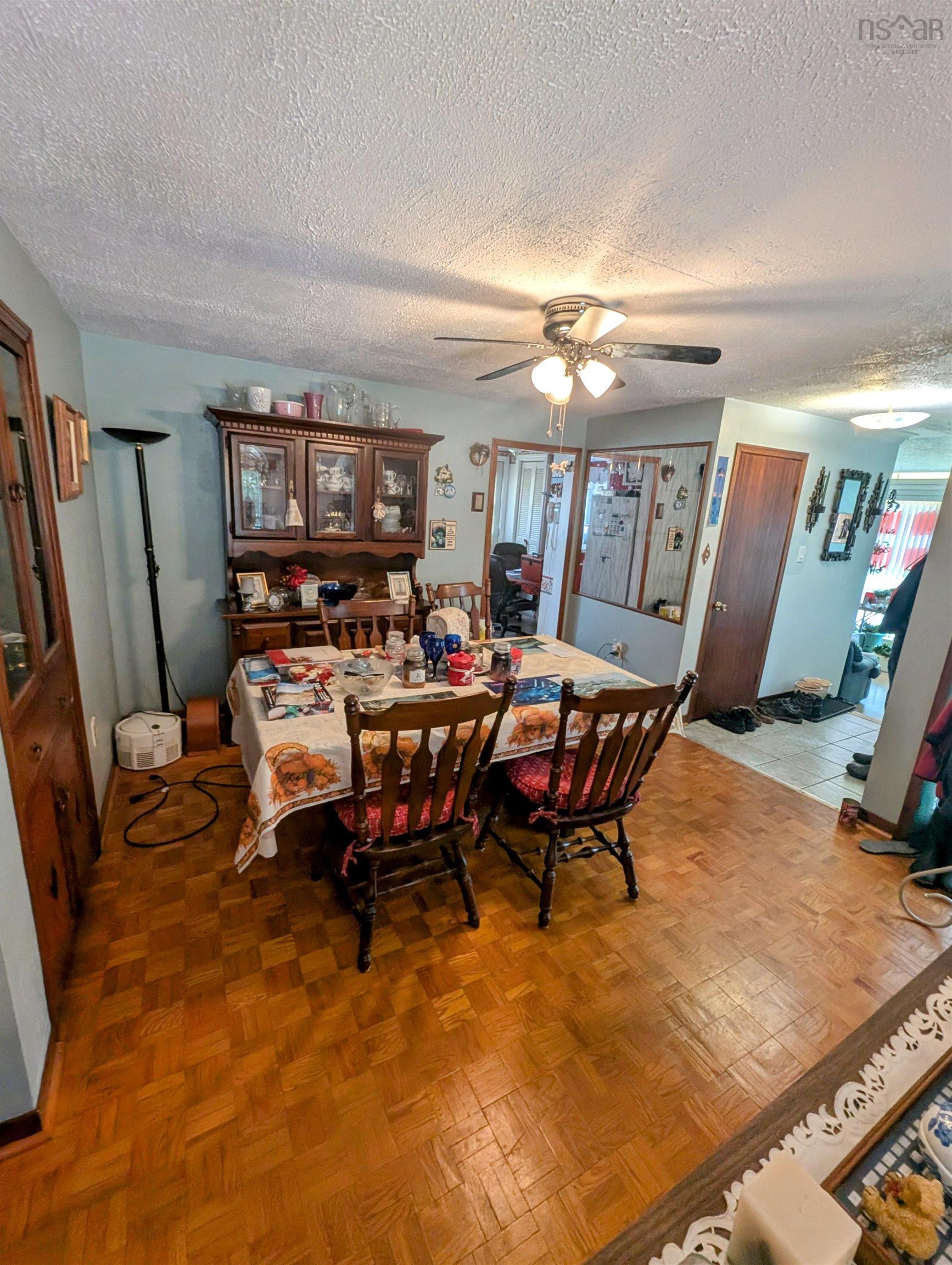 View image 17
