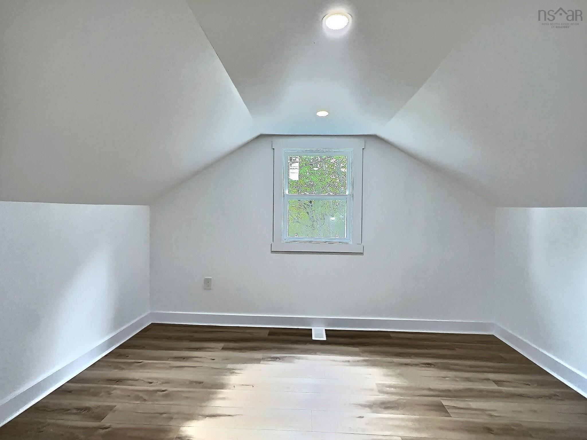 View image 6
